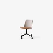 Rely HW25 Chair by &Tradition gallery detail image