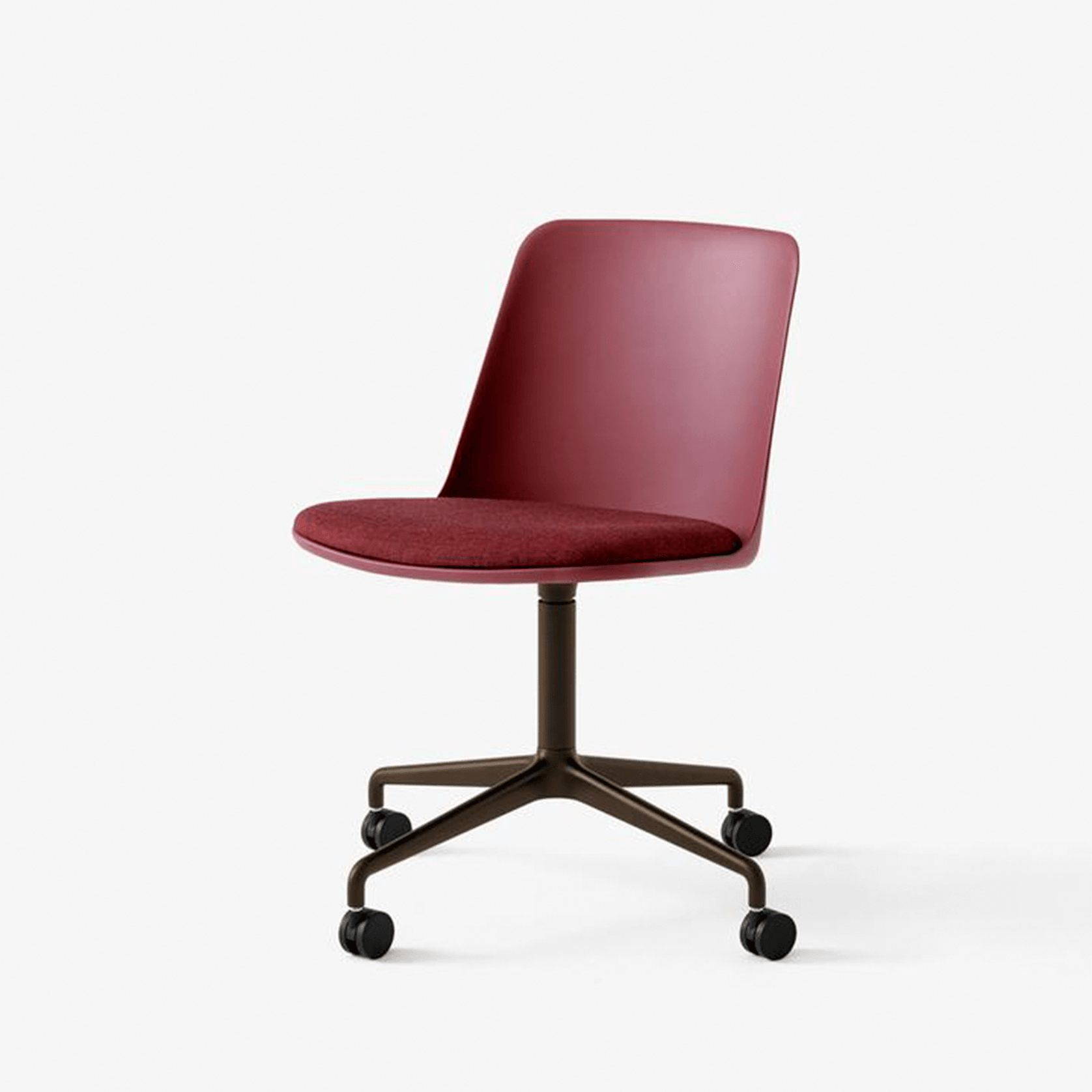 Rely HW22 Chair by &Tradition gallery detail image