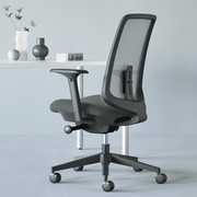 Verus Intercept by Herman Miller gallery detail image