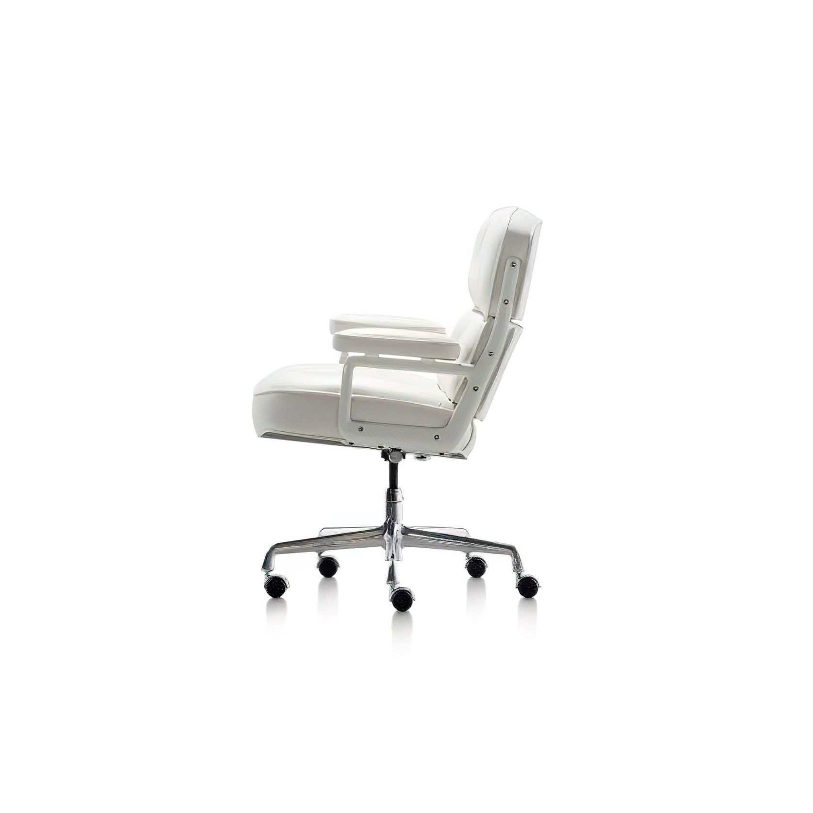 Eames Softpad Executive Chair by Herman Miller gallery detail image