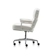 Eames Softpad Executive Chair by Herman Miller gallery detail image