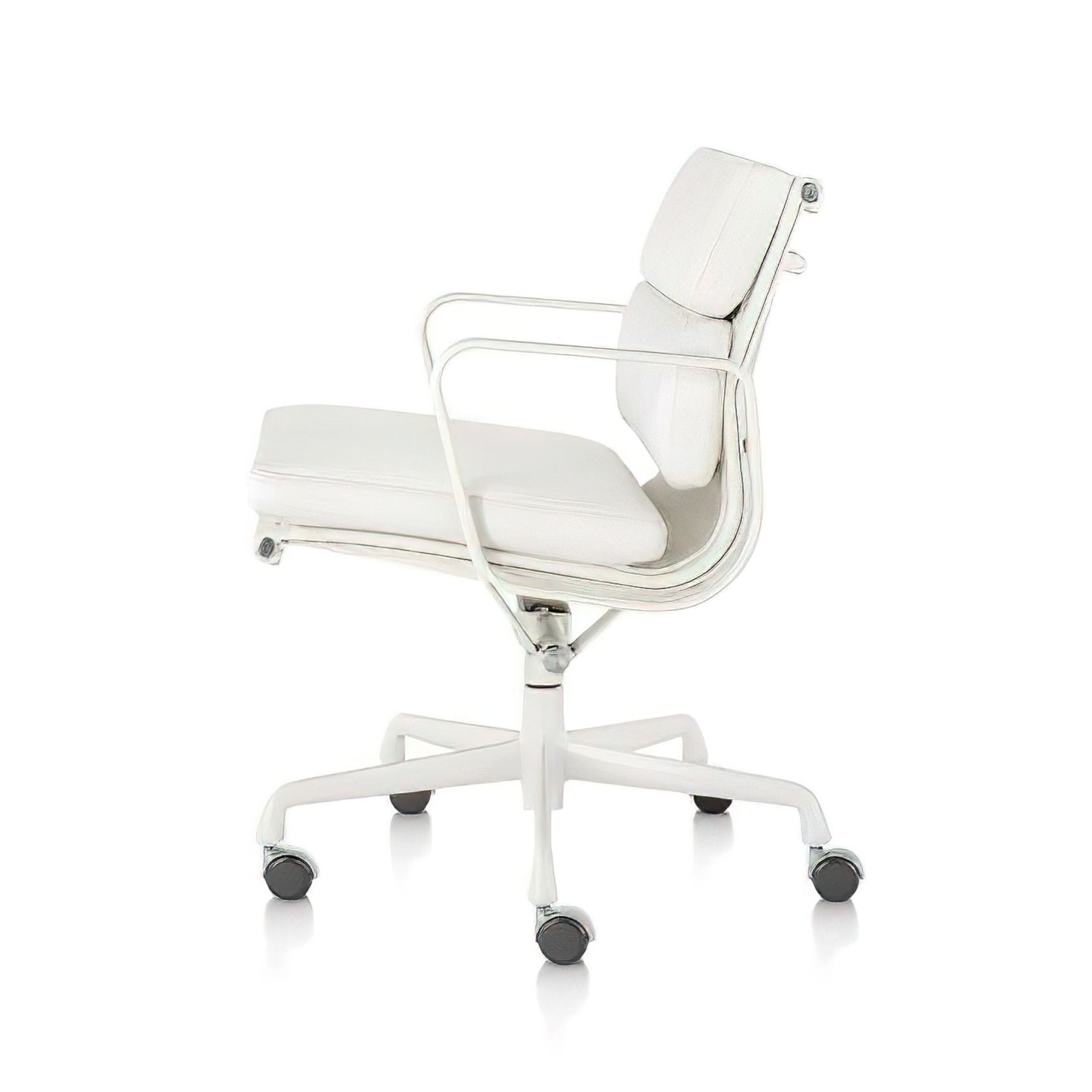 Eames Softpad Management Chair by Herman Miller gallery detail image