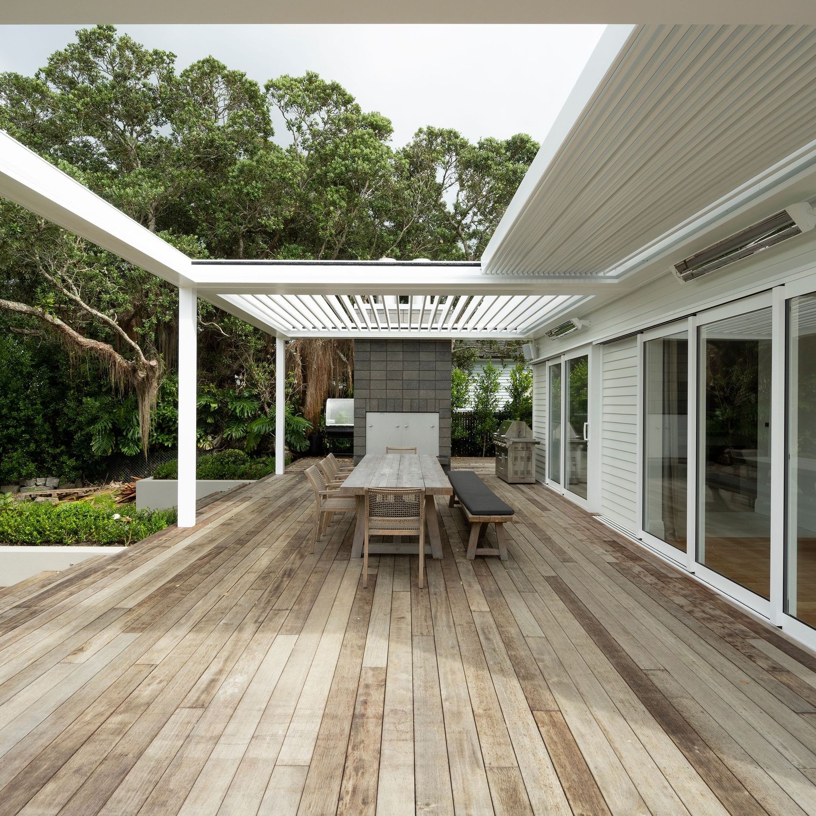 Louvretec Retractable Opening Roof  gallery detail image