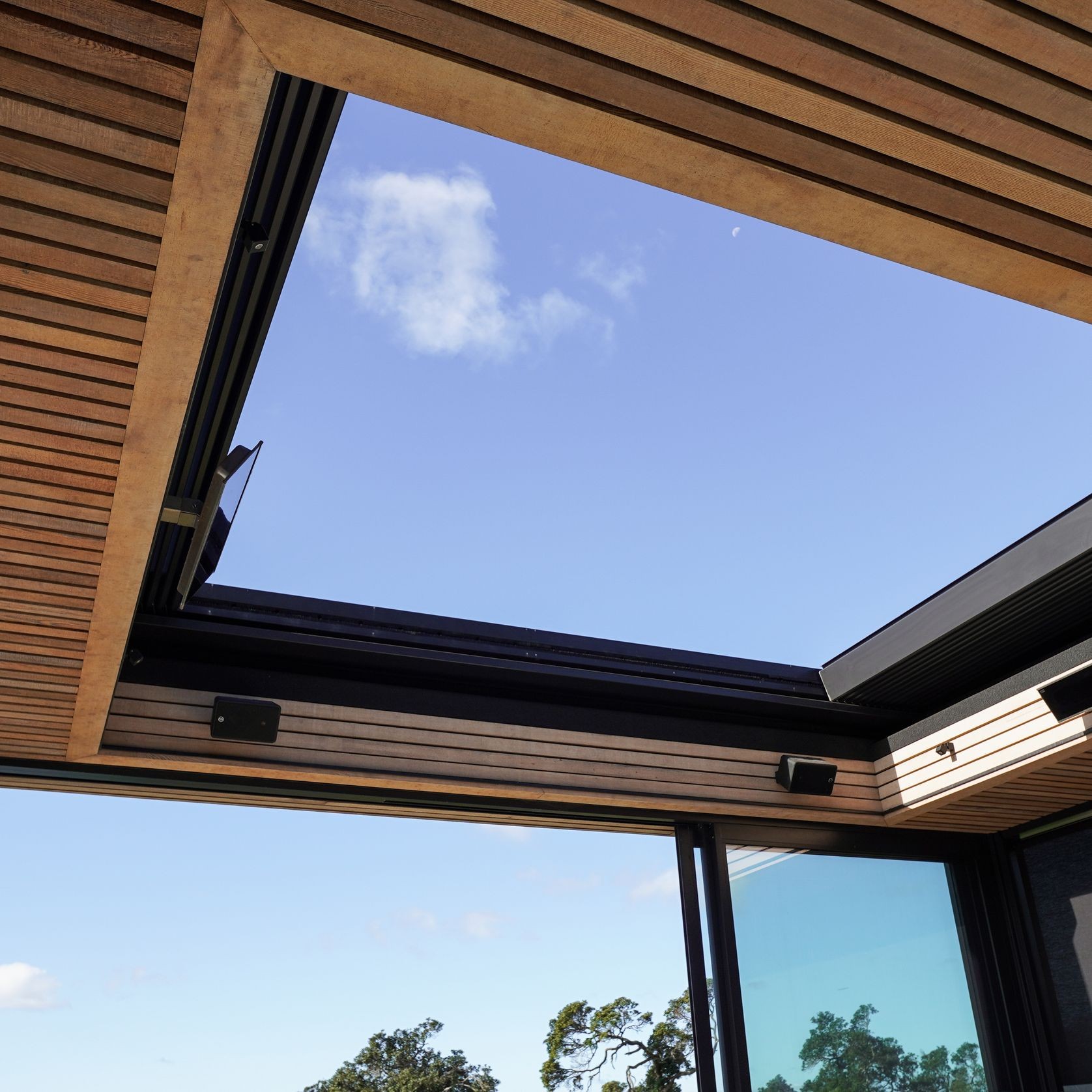 Louvretec Retractable Opening Roofs gallery detail image