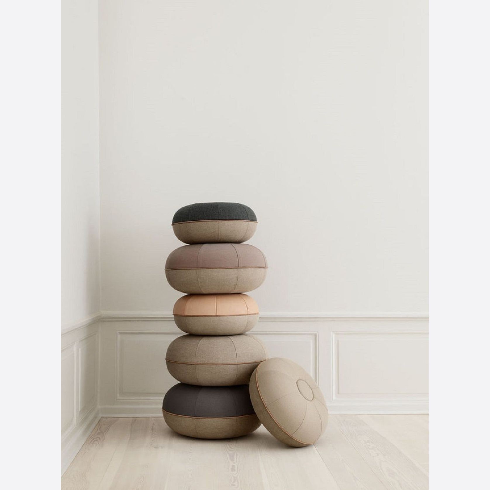 Fritz Hansen Pouf gallery detail image