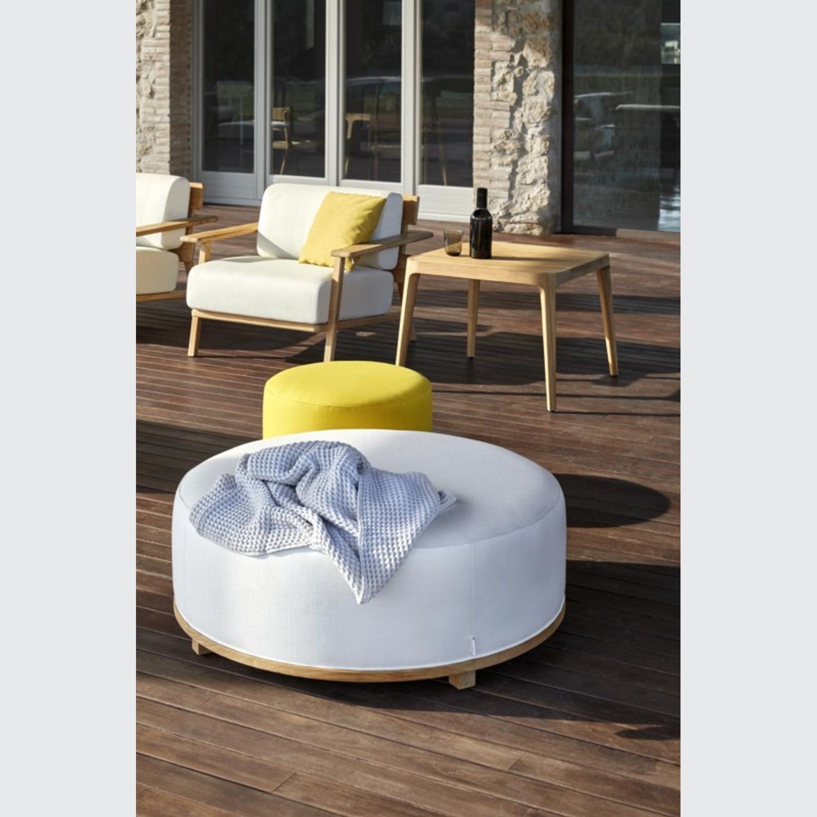 Fup Outdoor Puff by Point gallery detail image