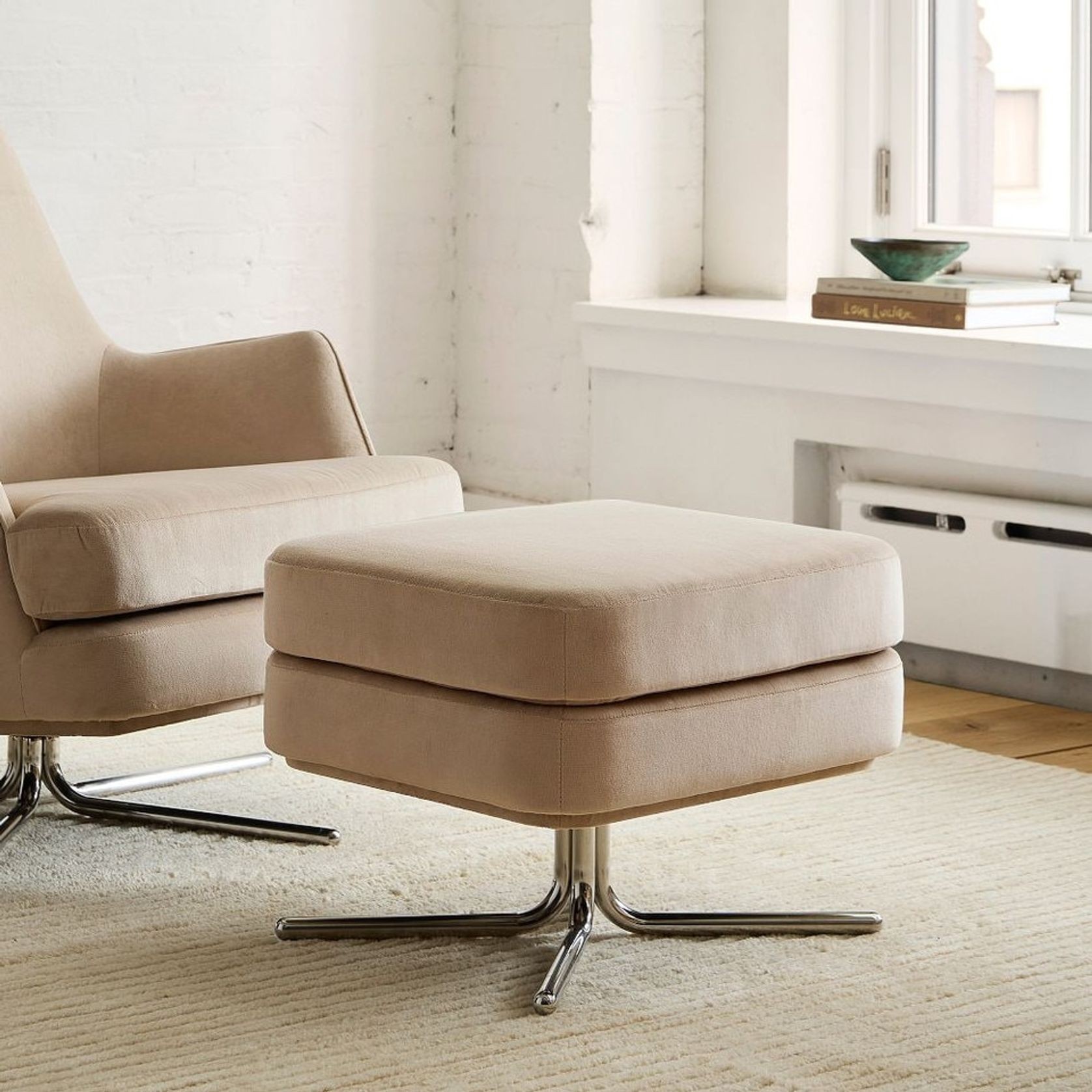 Patchin Swivel Chair Ottoman gallery detail image