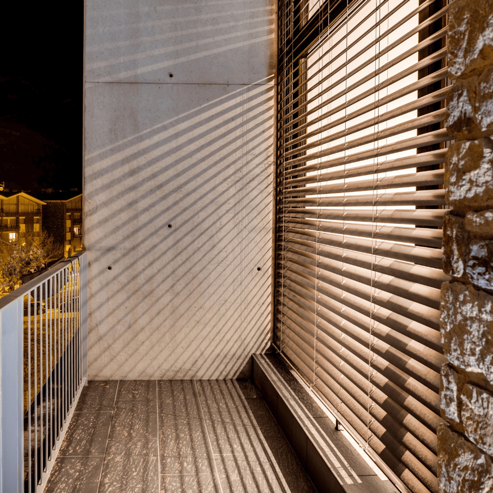 Aluflex® External Venetian Blind with Flat Blade gallery detail image