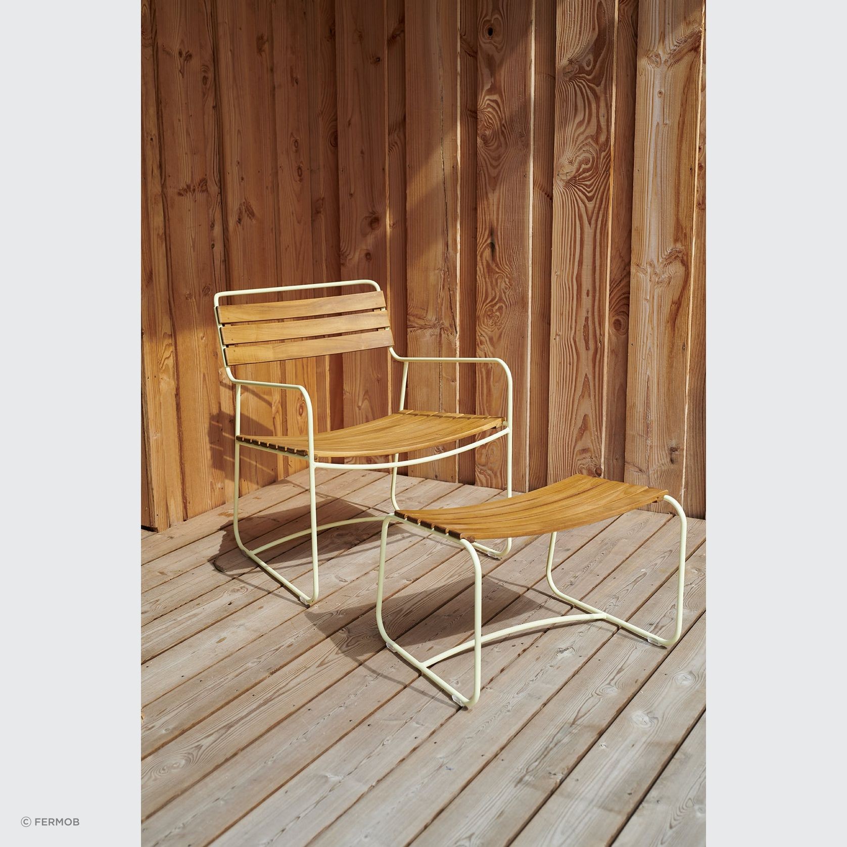 Surprising Low Armchair - Teak gallery detail image