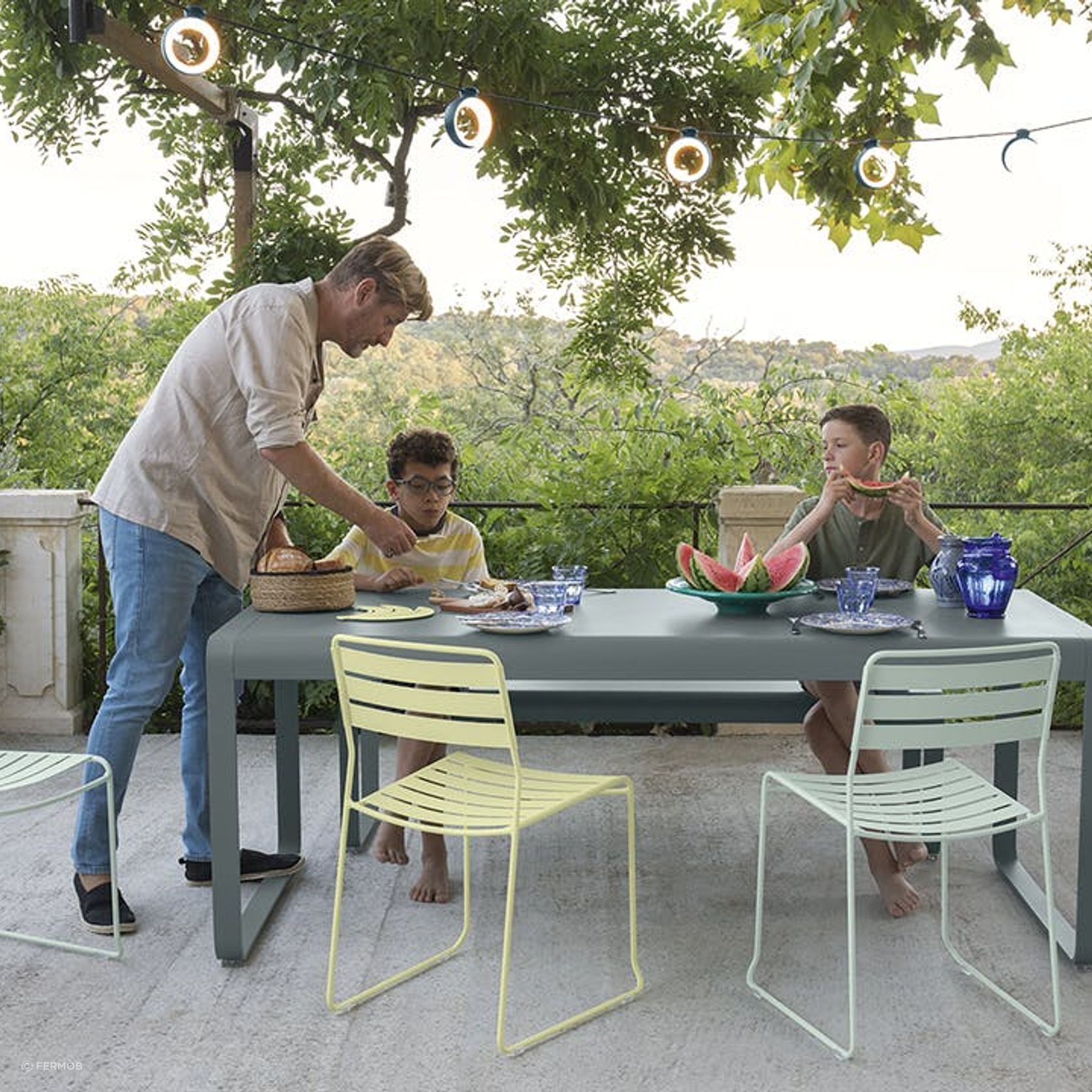 Surprising Chair gallery detail image