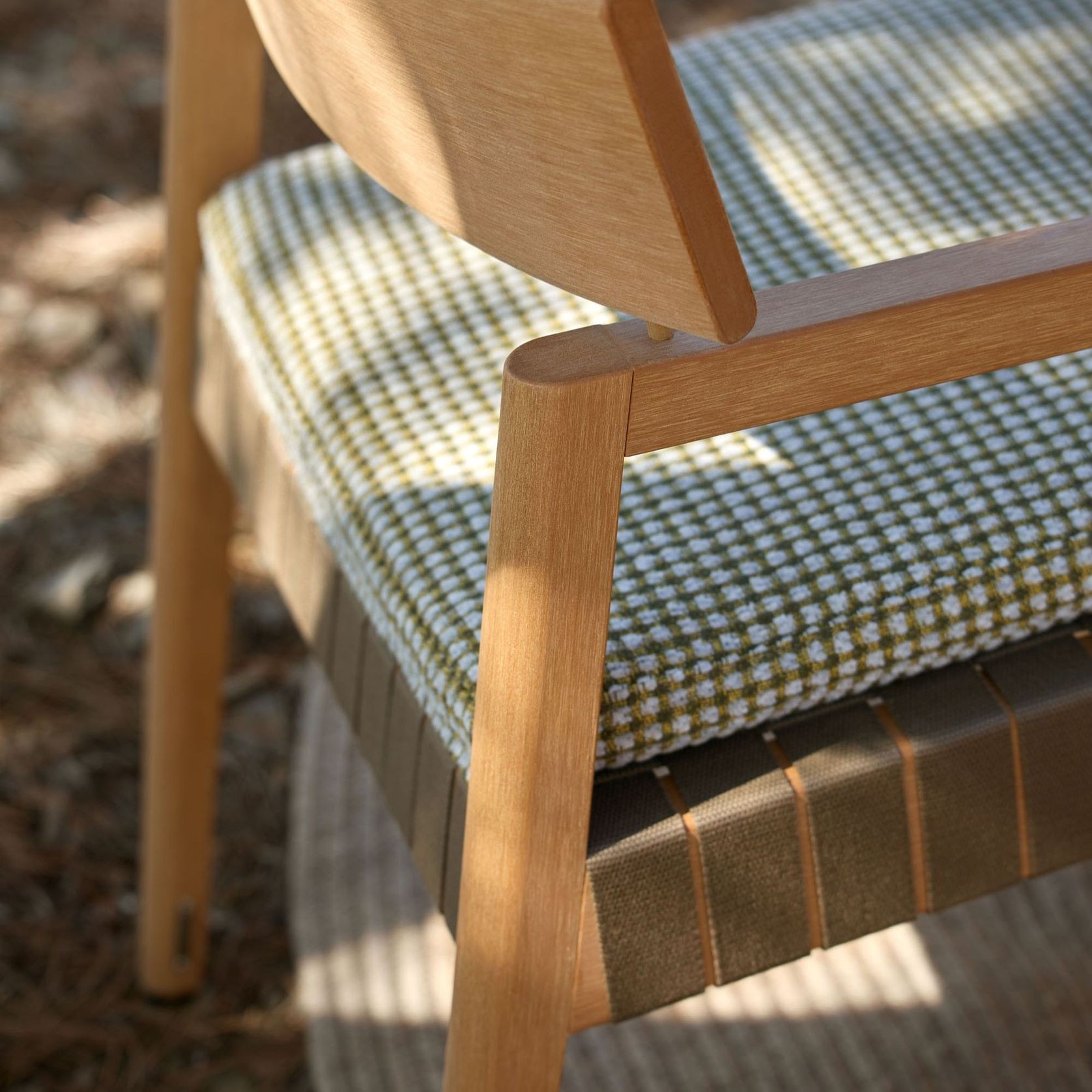 Kubik TechTeak Dining Chair with Arms gallery detail image
