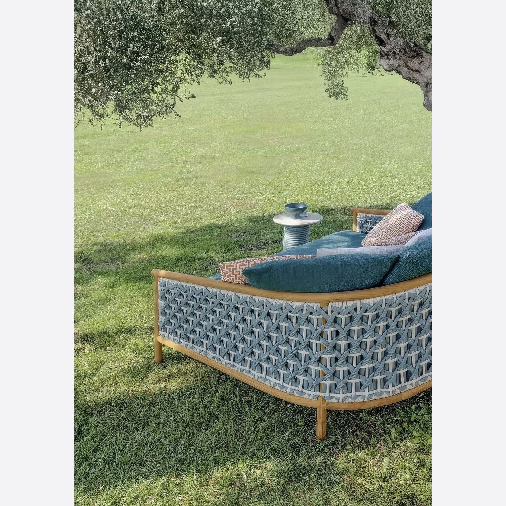 ETHIMO PATIO Daybed gallery detail image