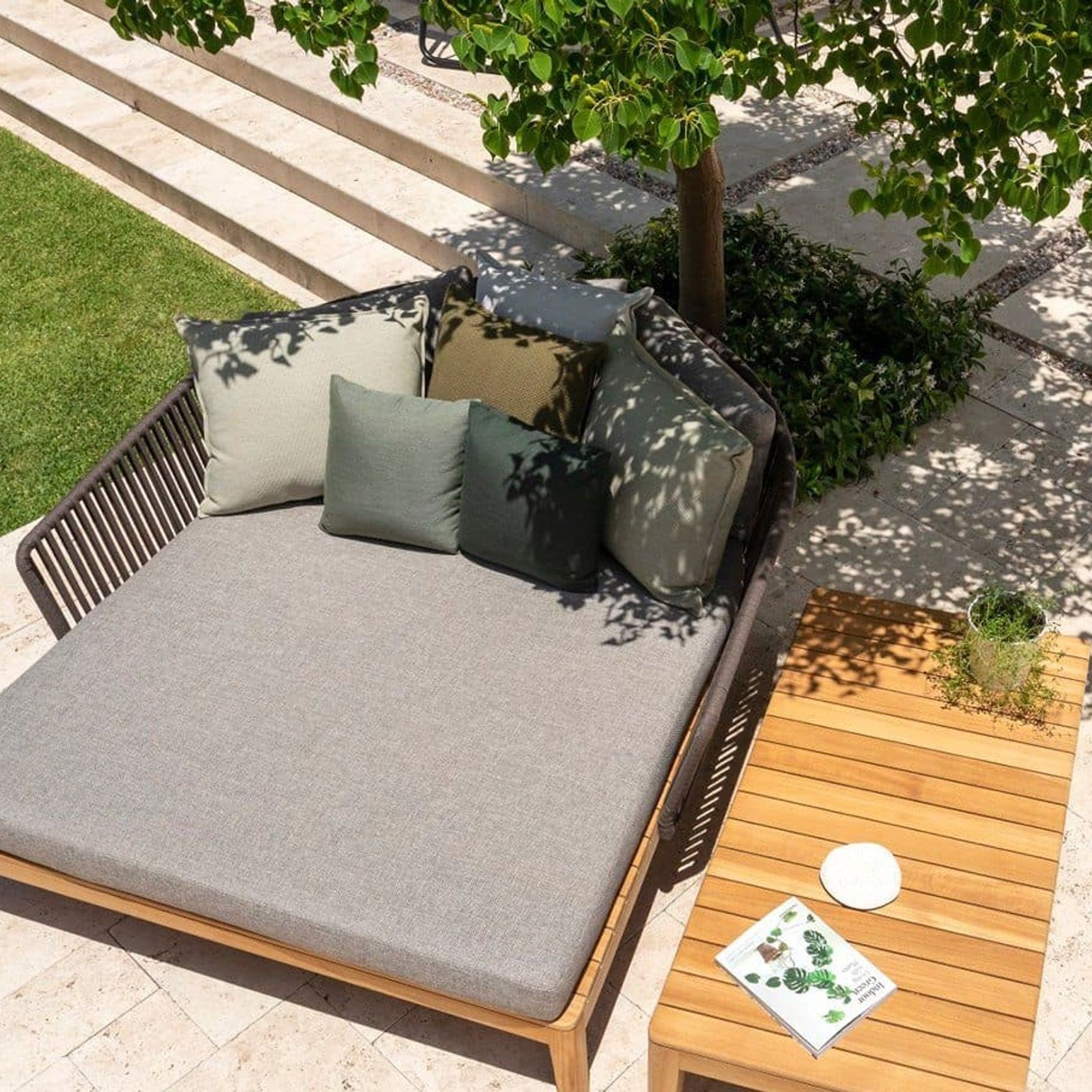 Mood | Outdoor Daybed gallery detail image