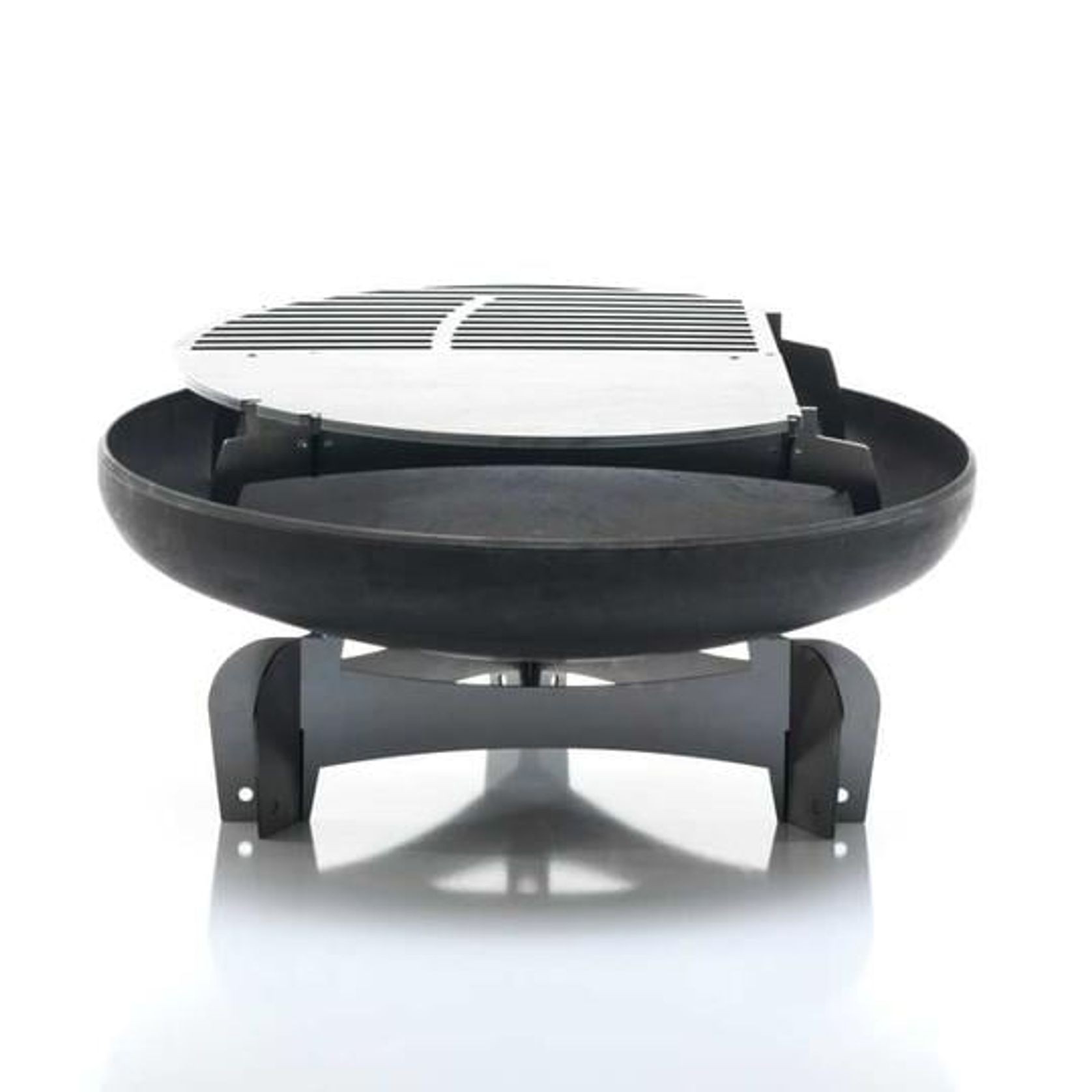 Yagoona Barramundi BBQ and Yabbi Fire Pit 65 & 80cm gallery detail image