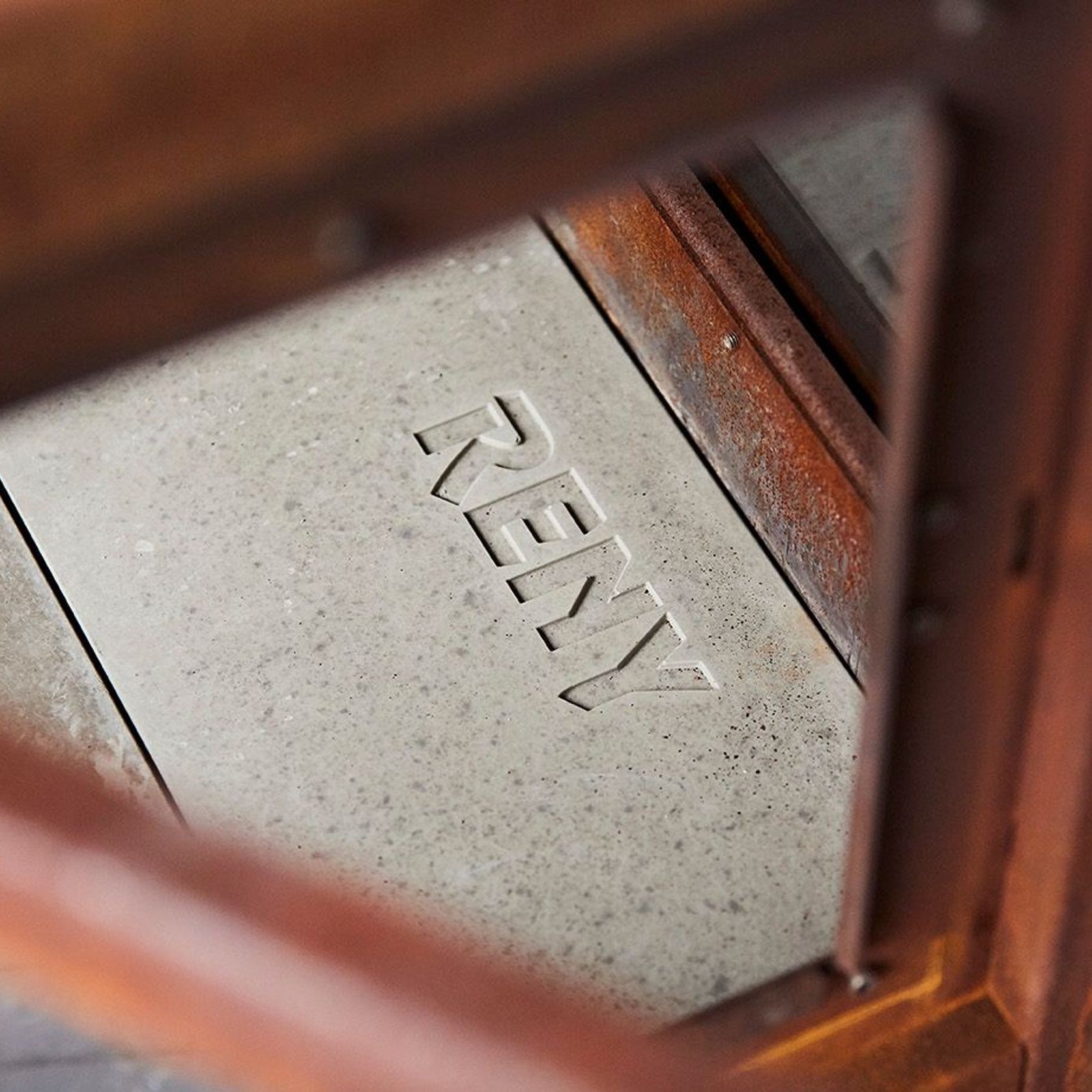 RB73 Quaruba XL gallery detail image