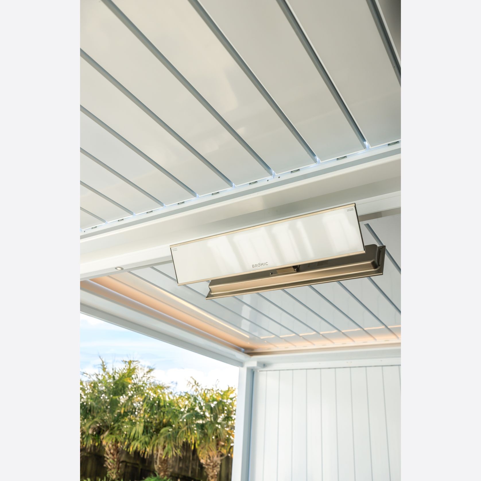 Platinum Smart-Heat™ Electric Marine Outdoor Heater gallery detail image