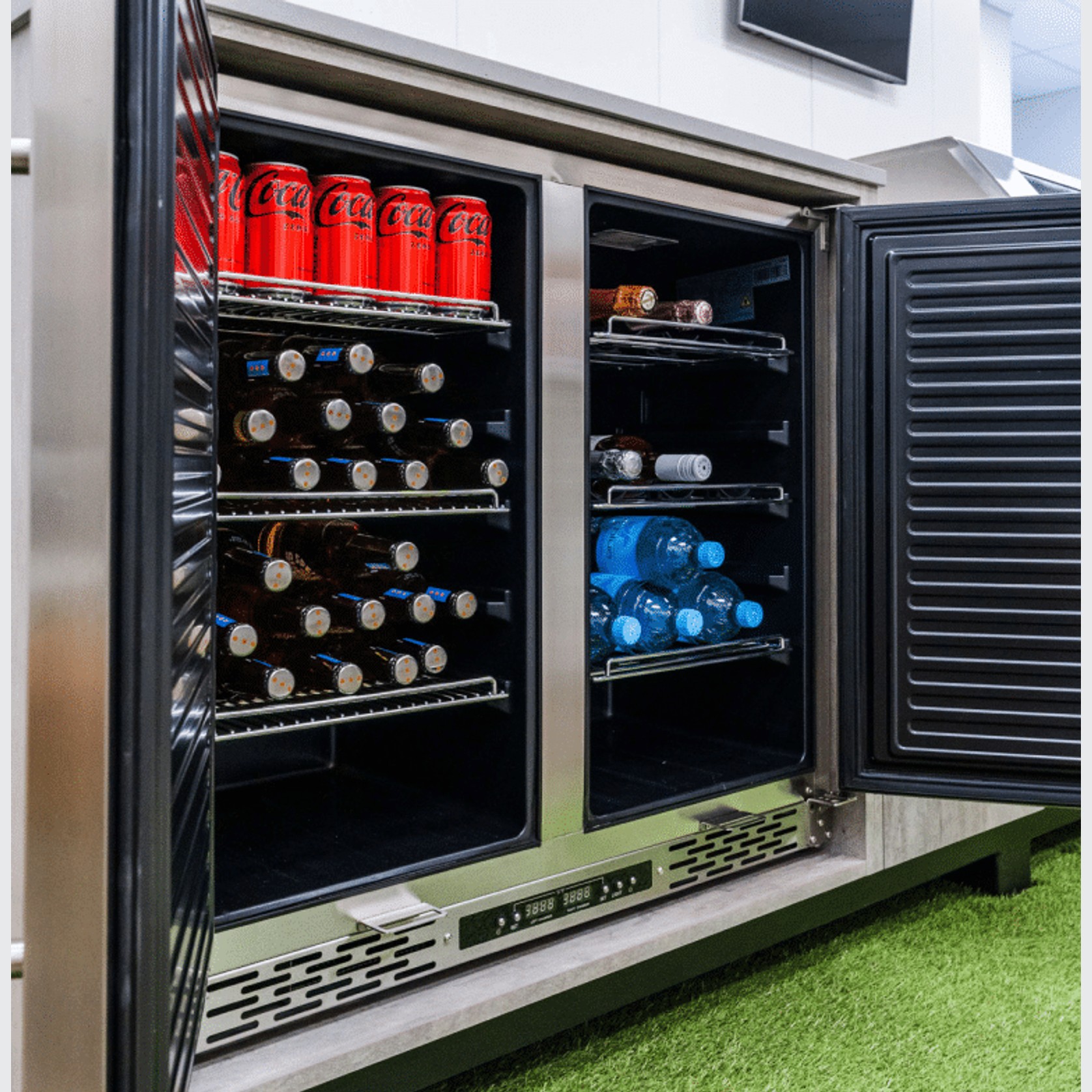 Large Outdoor Kitchen gallery detail image