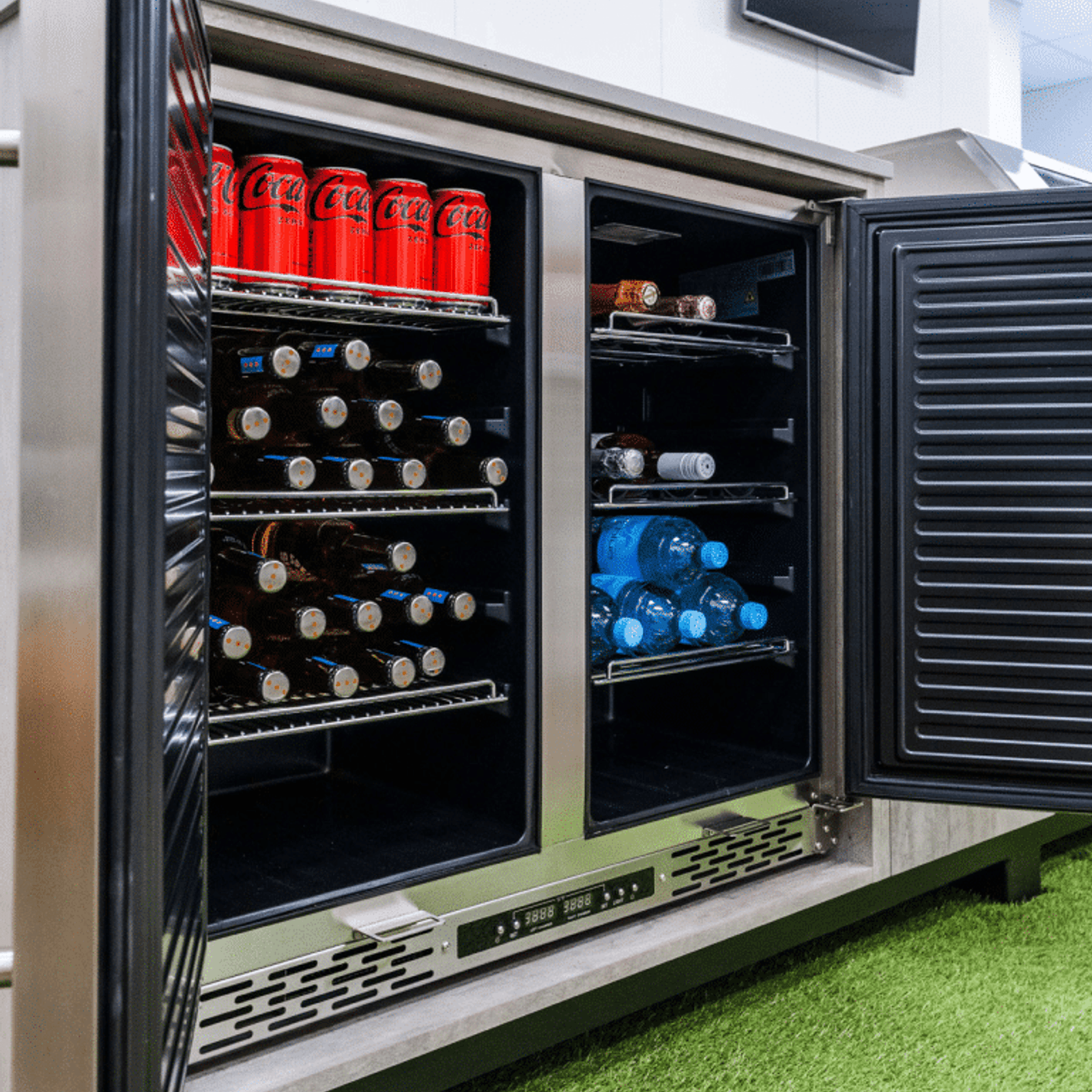 Large Outdoor Kitchen gallery detail image
