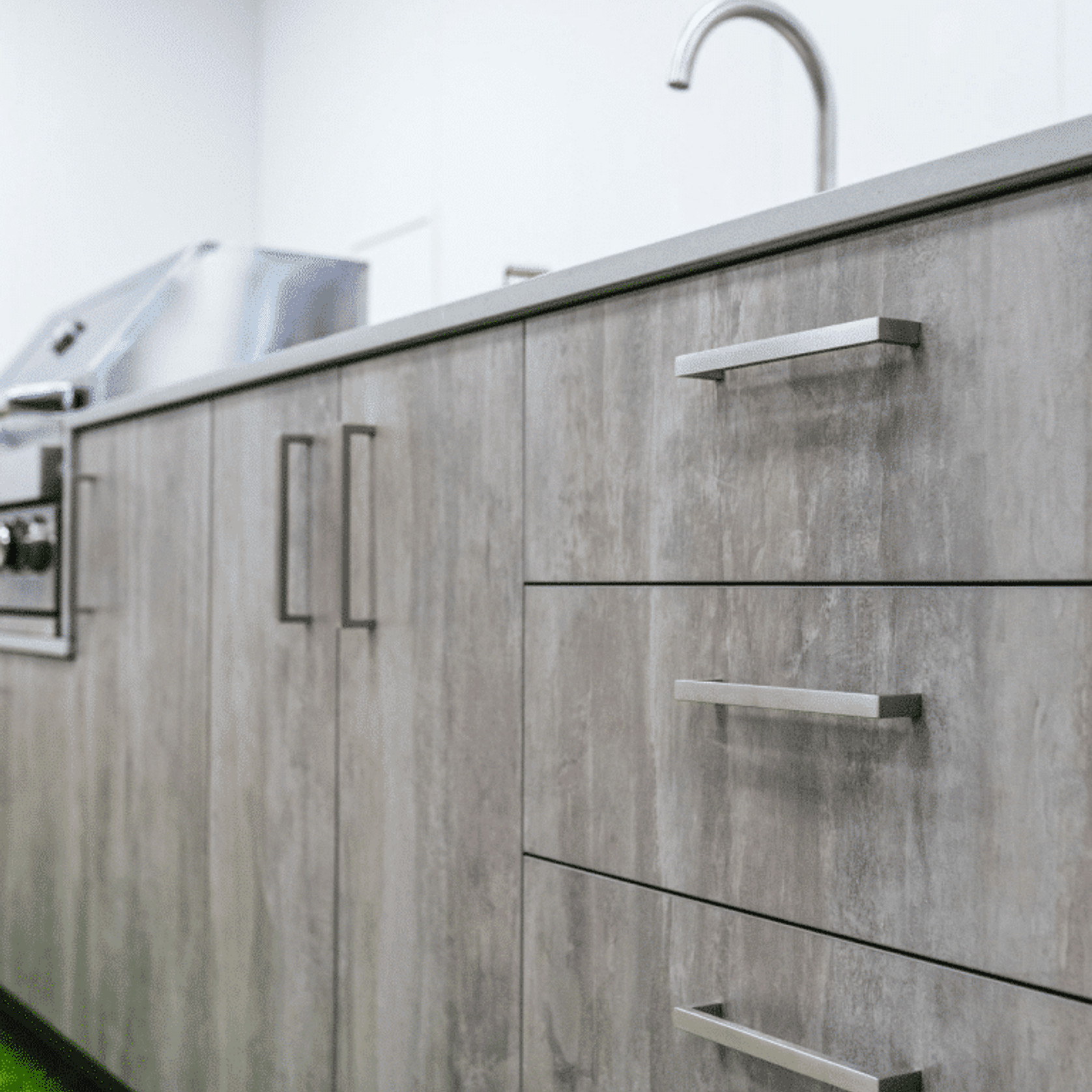 Medium Outdoor Kitchen gallery detail image