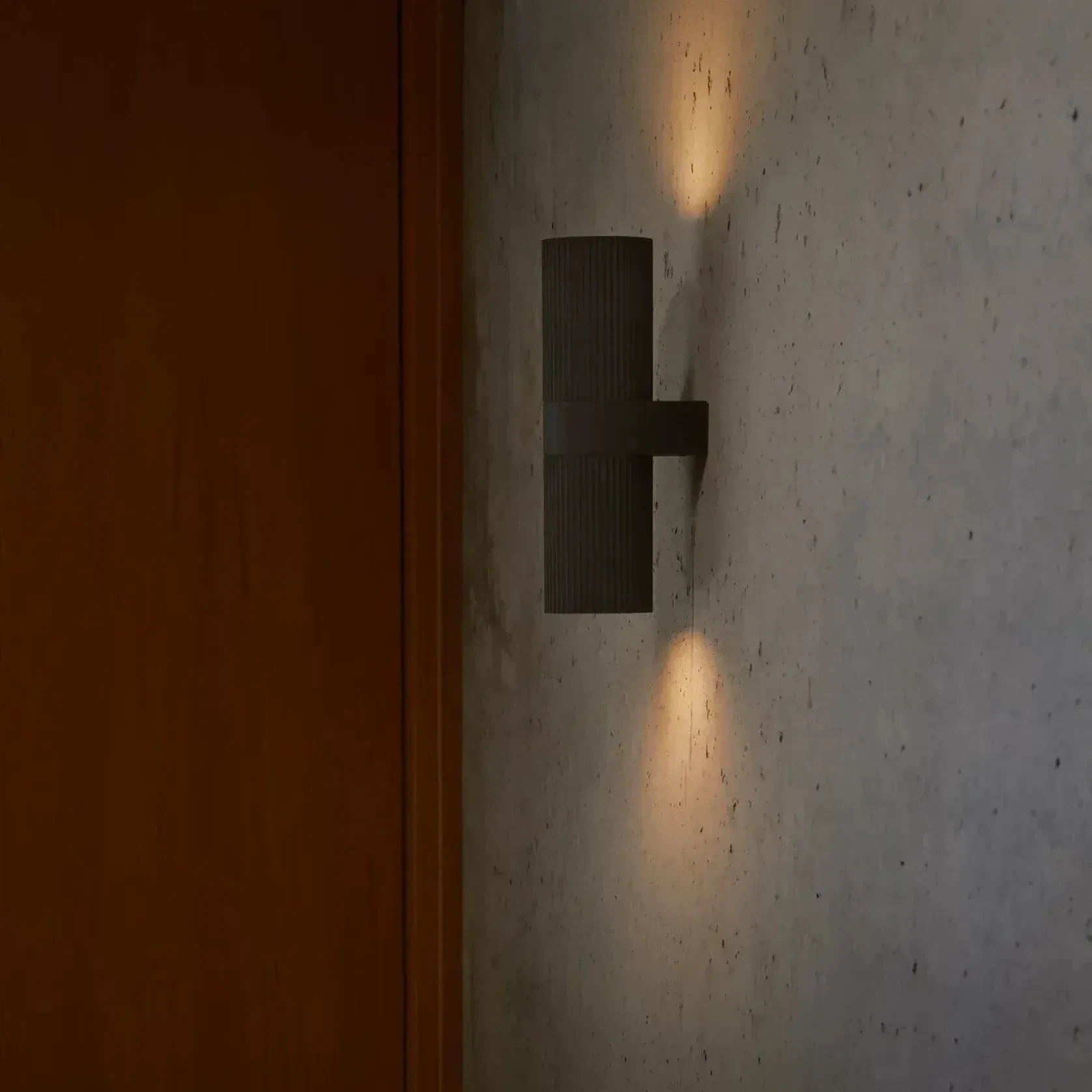 Kyklop Ripple Wall Light gallery detail image