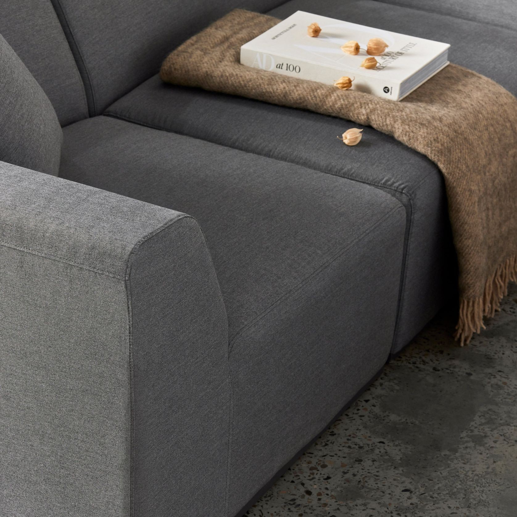 Blinde™ Relax Modular 6 U-Chaise Sectional gallery detail image