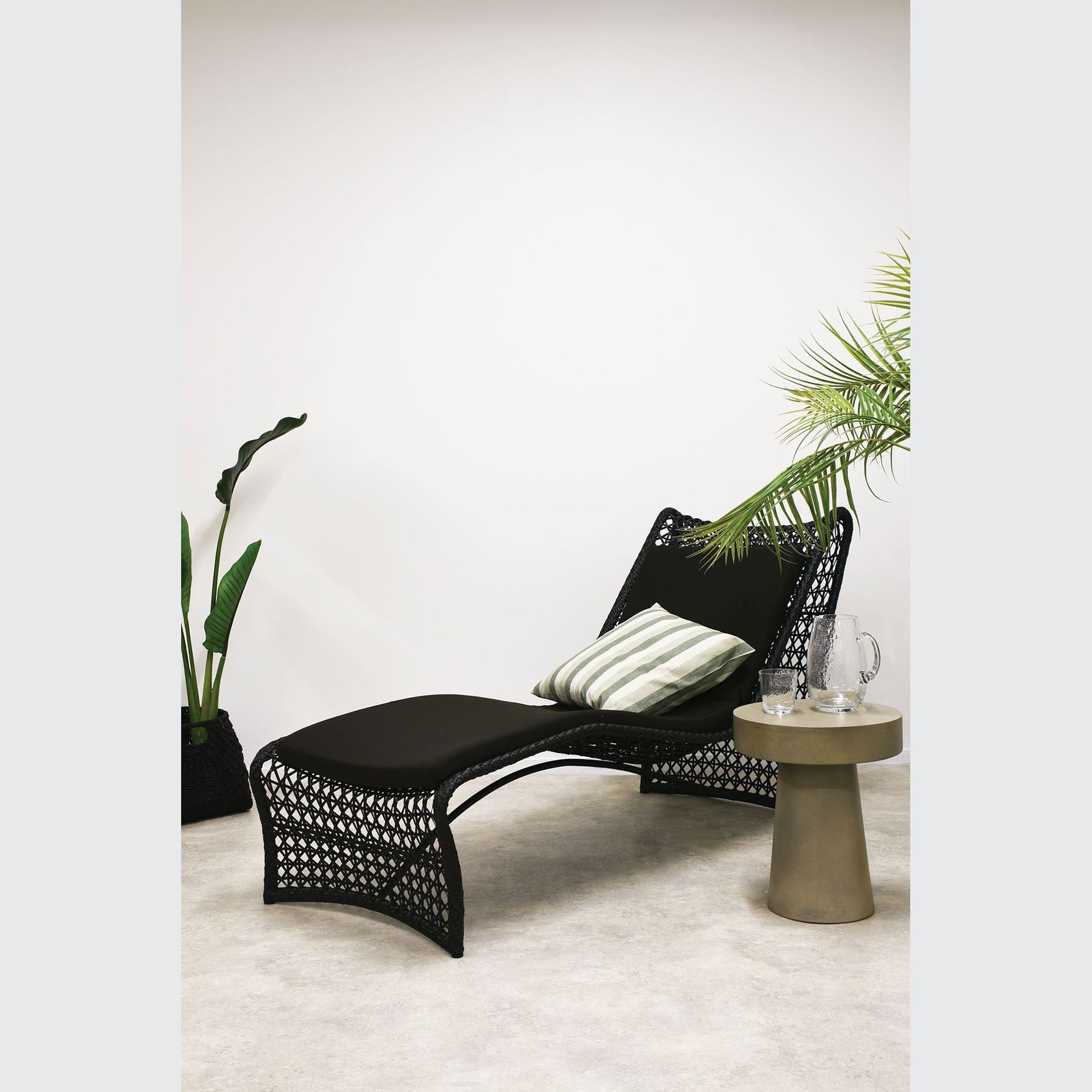 WAVE Outdoor Sun Lounger gallery detail image