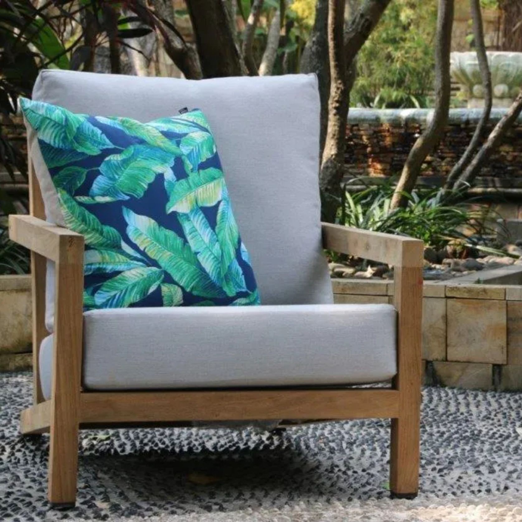 Venlo Outdoor Single Sofa gallery detail image