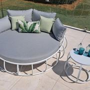Purist Round Daybed gallery detail image