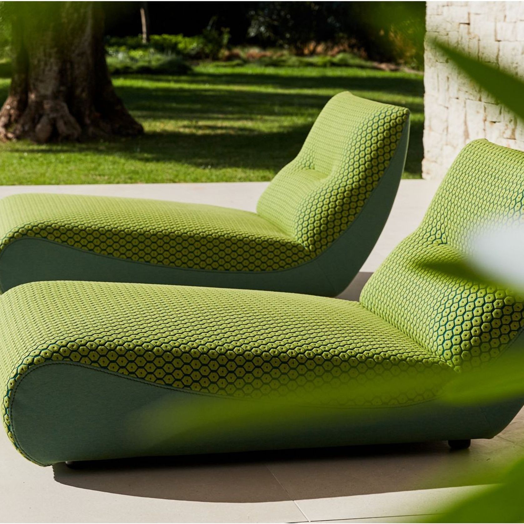 Temps Calme Outdoor Sunbed gallery detail image