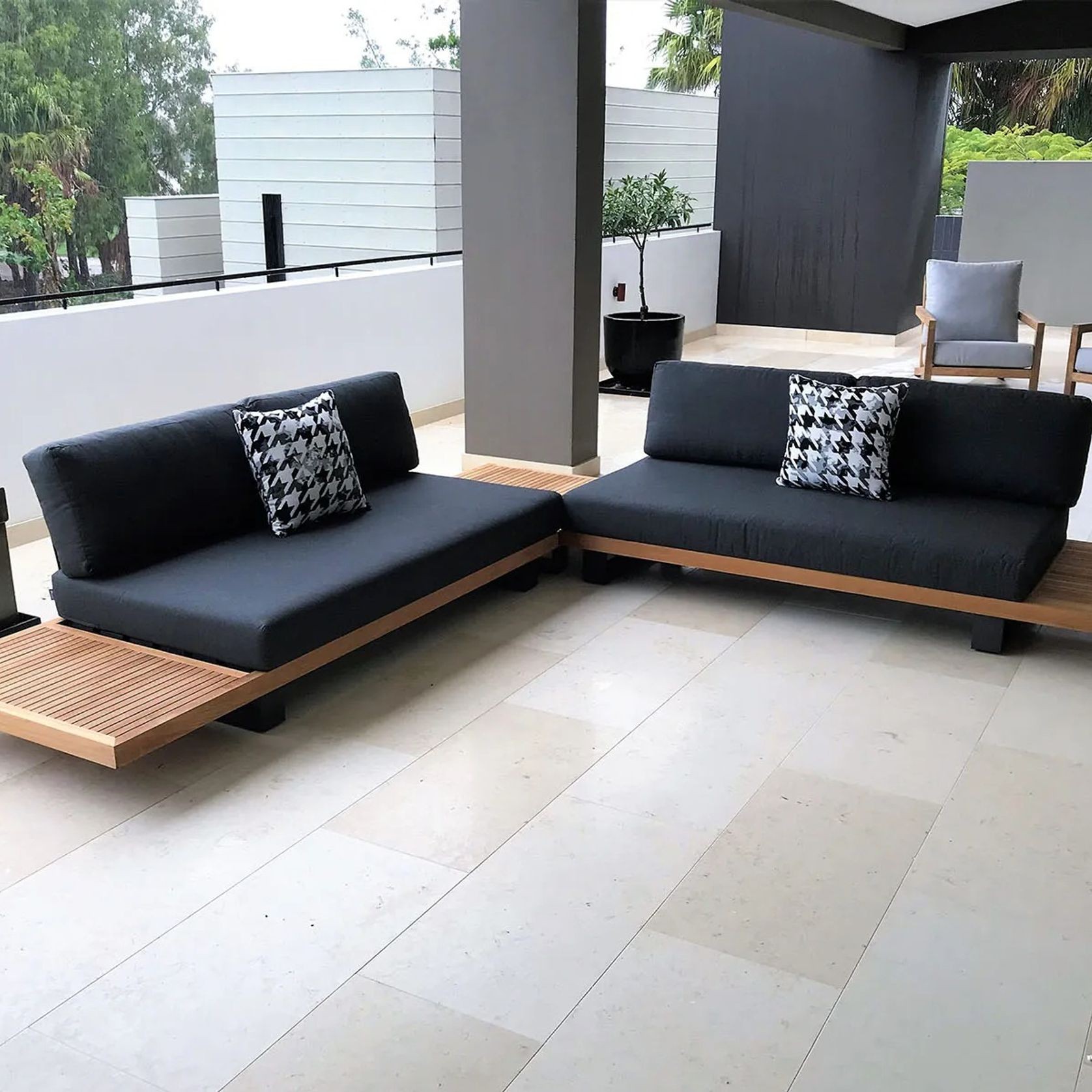 Truro 4 Seater Outdoor Lounge Setting gallery detail image