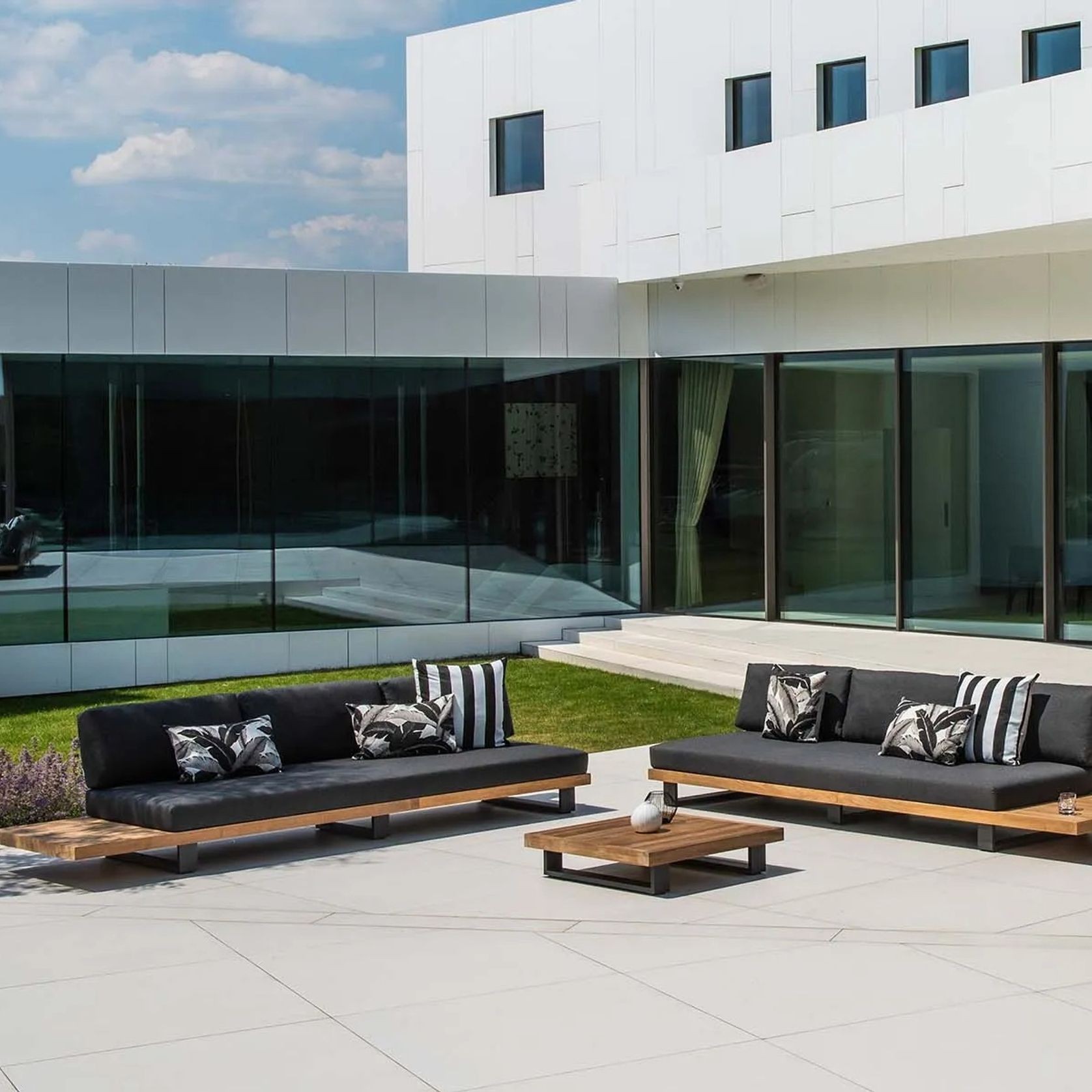Truro 6 Seater Outdoor Lounge Setting gallery detail image