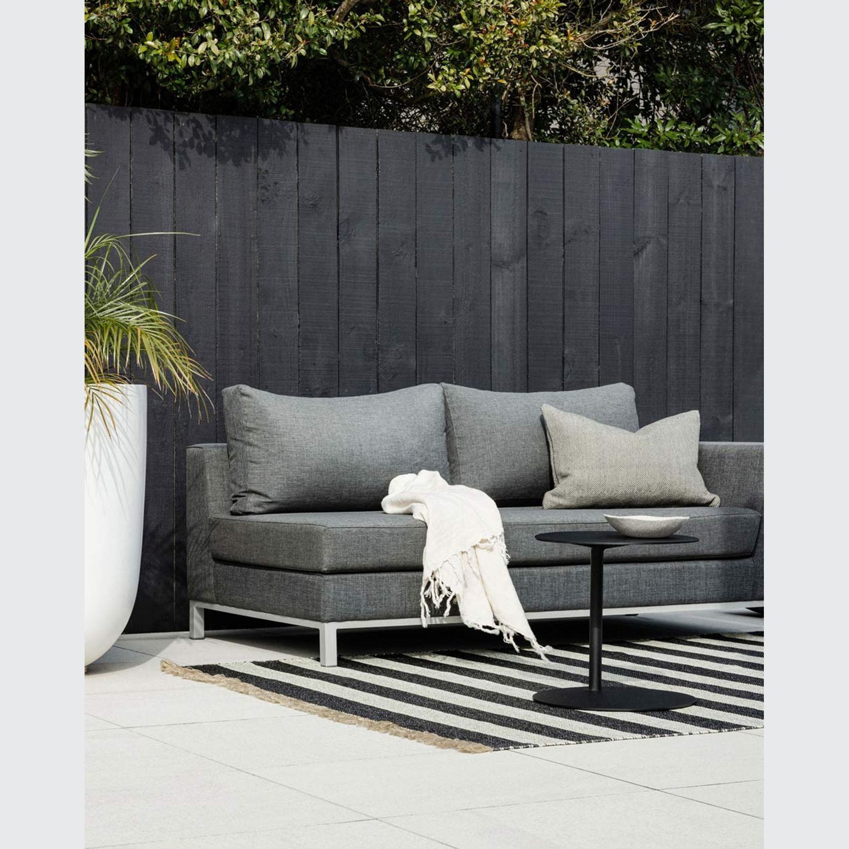Baya Summit Outdoor Rug - Charcoal gallery detail image