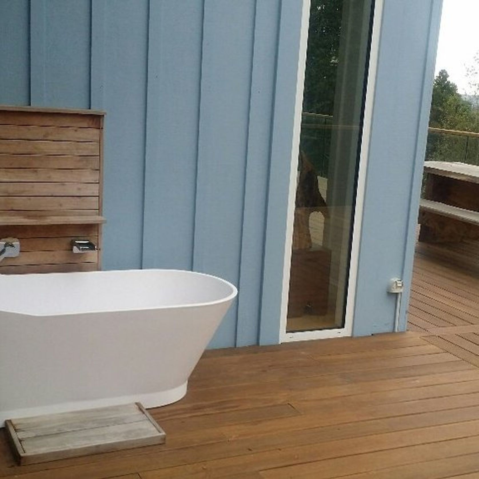 Outdoor Baths gallery detail image