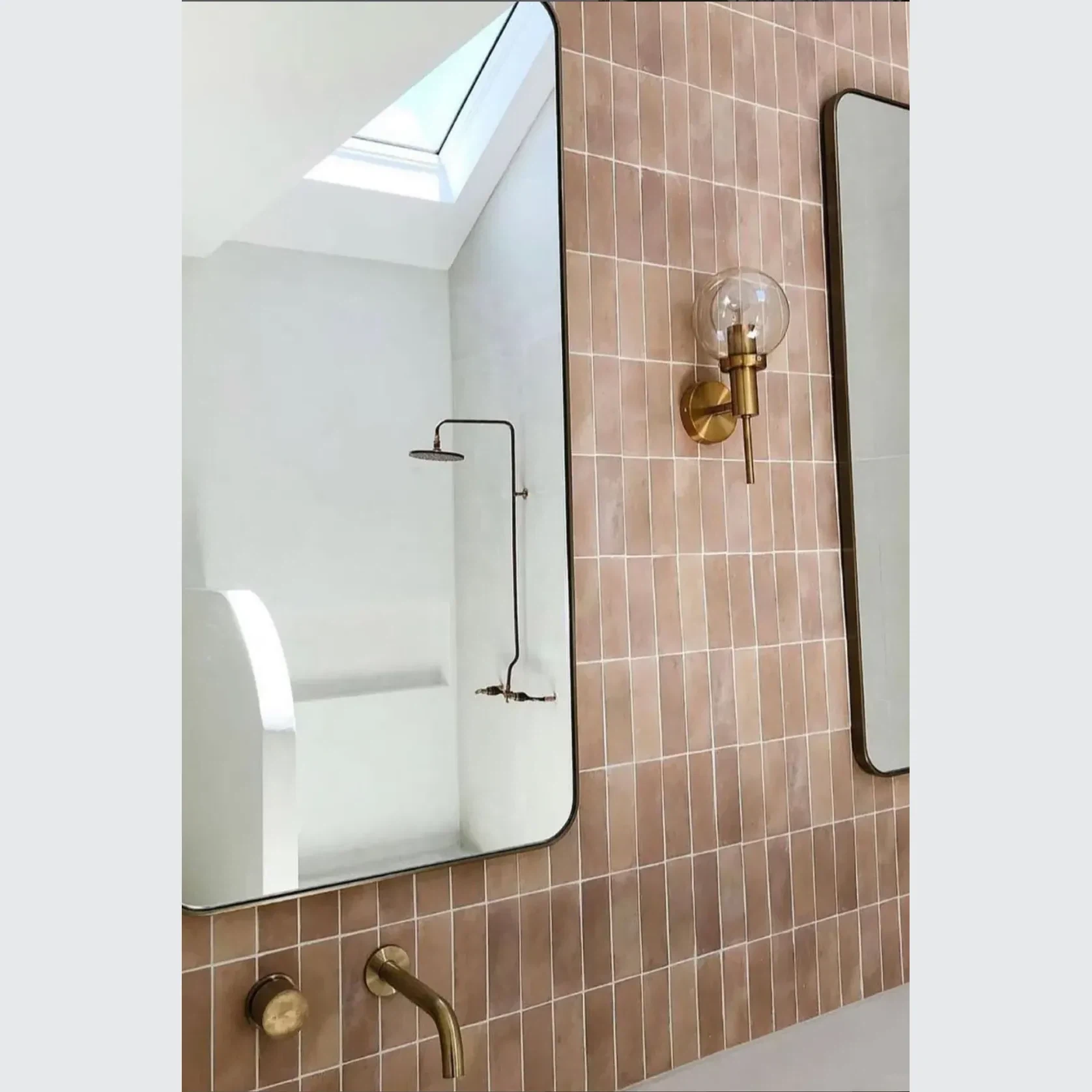 Noosa Wall Mount Outdoor Shower | Hot+Cold | Copper gallery detail image