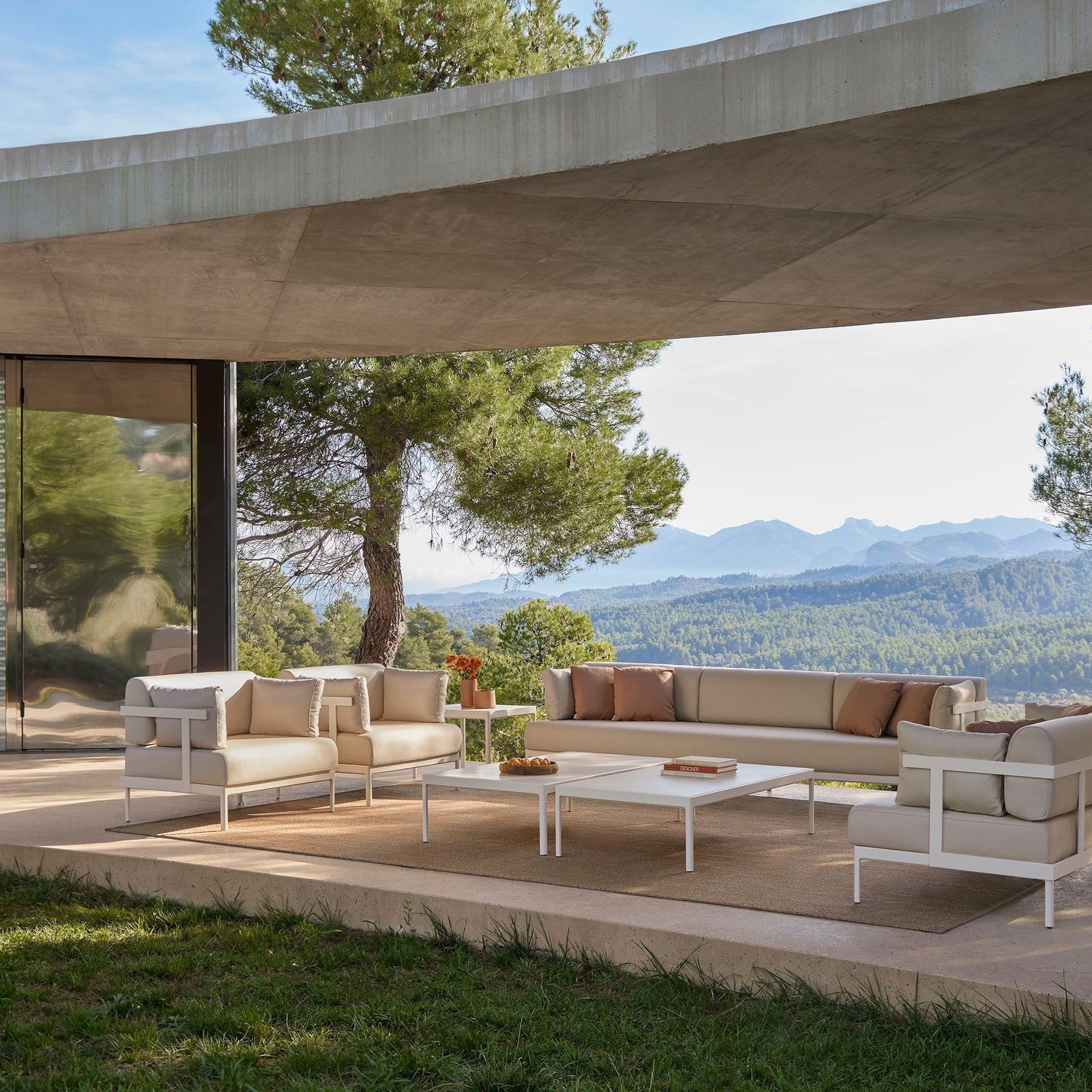 Legacy Outdoor 2-seater Sofa by Point gallery detail image