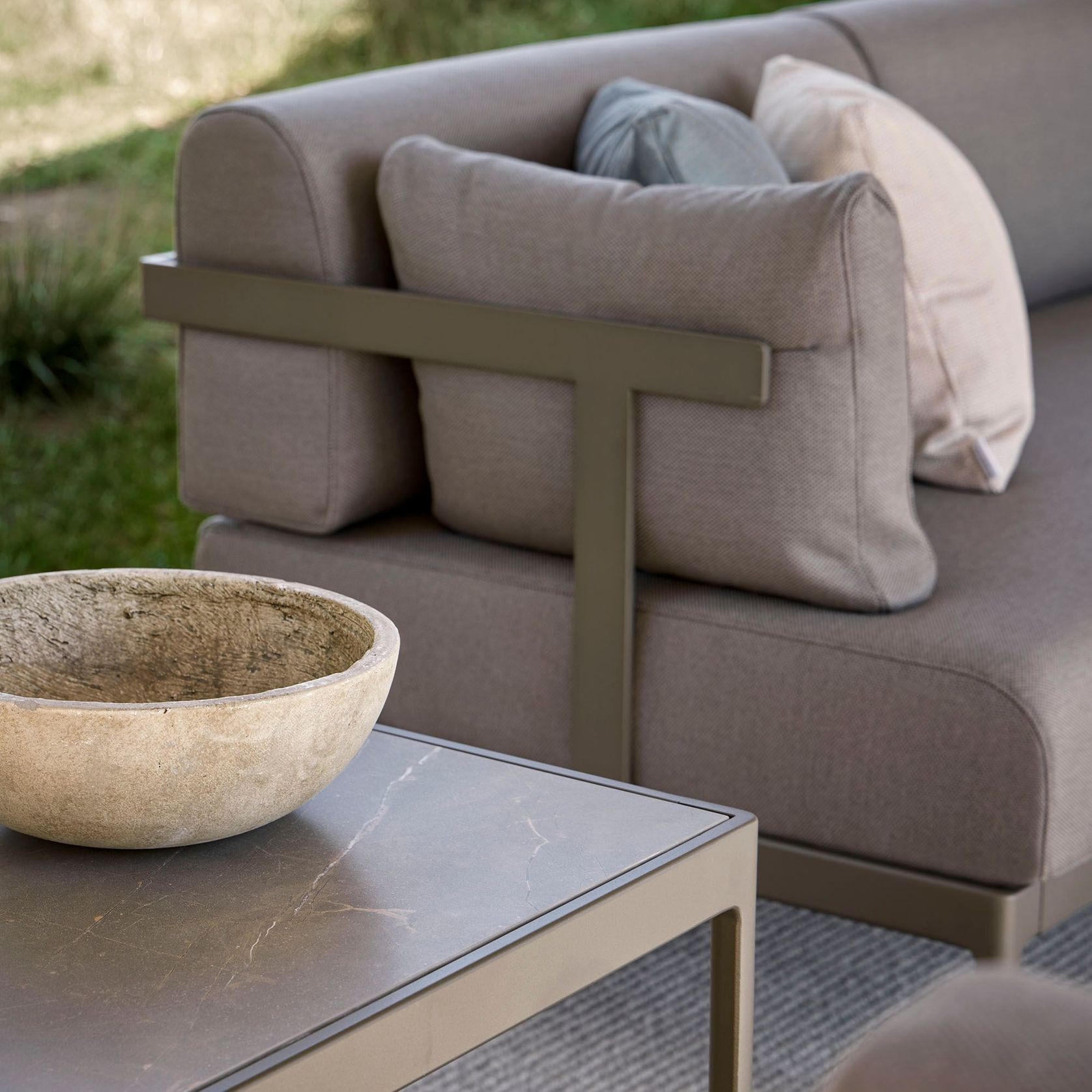 Legacy Outdoor 2-seater Sofa by Point gallery detail image