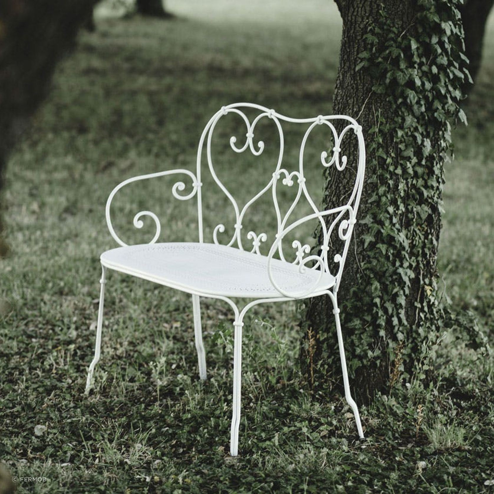 1900 Bench by Fermob gallery detail image