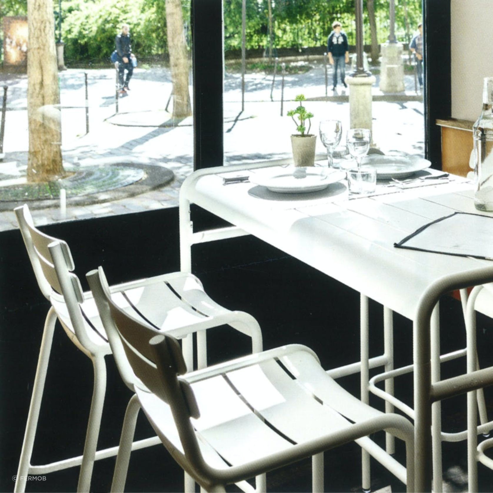 Luxembourg High Table 126 x 73cm gallery detail image