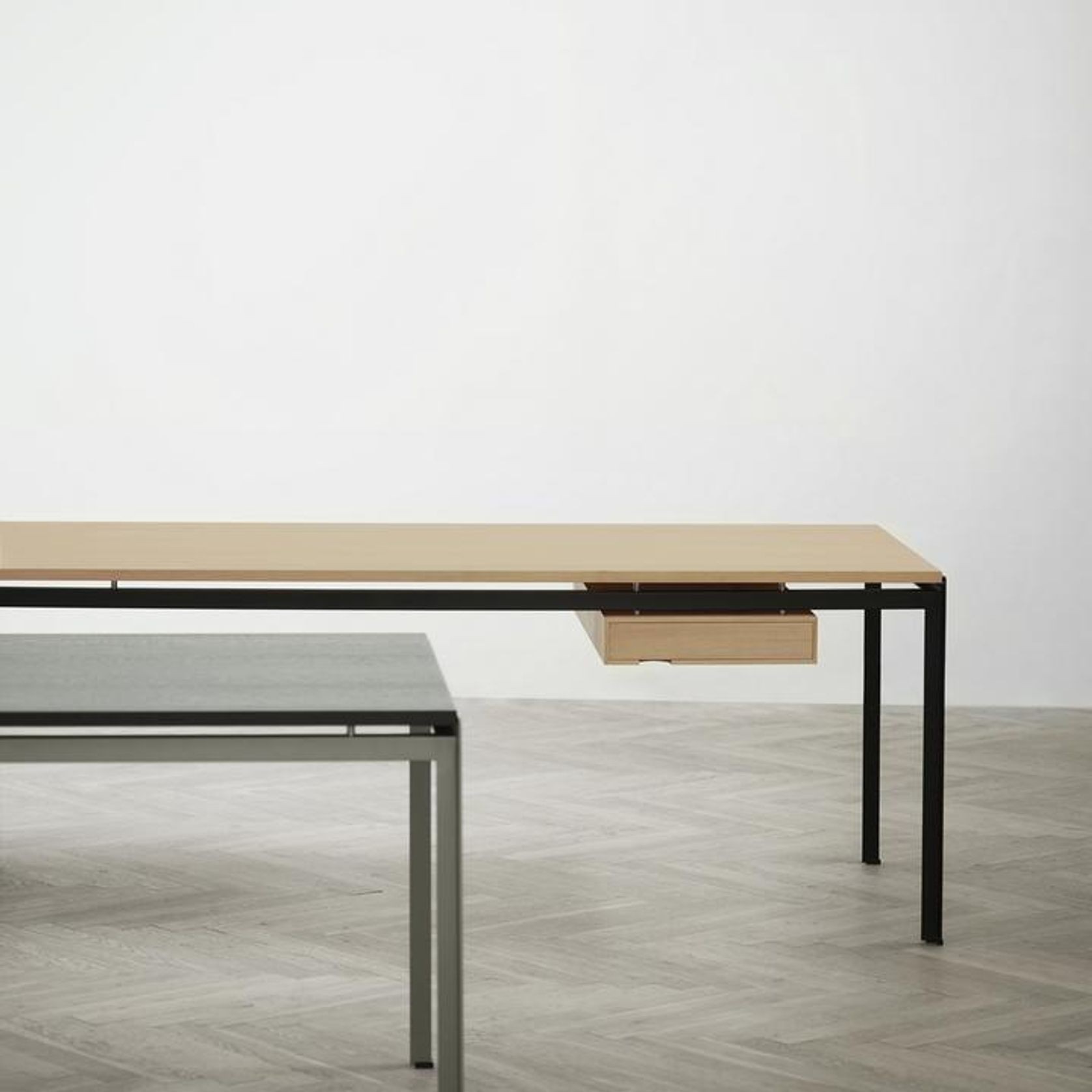 PK52A Student Desk Carl Hansen & Søn gallery detail image
