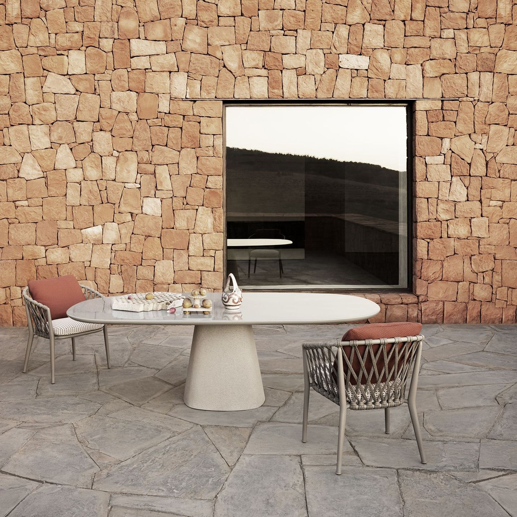 Allure O' Outdoor Table gallery detail image