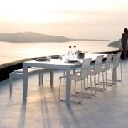 Mirthe | Tables gallery detail image
