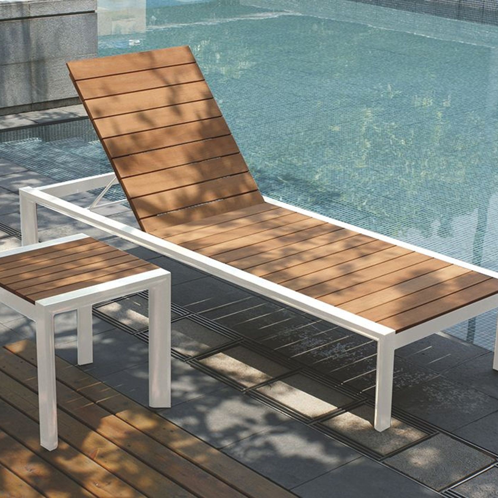 Vydel Side Table - Outdoor - 48x45x45cm - White gallery detail image