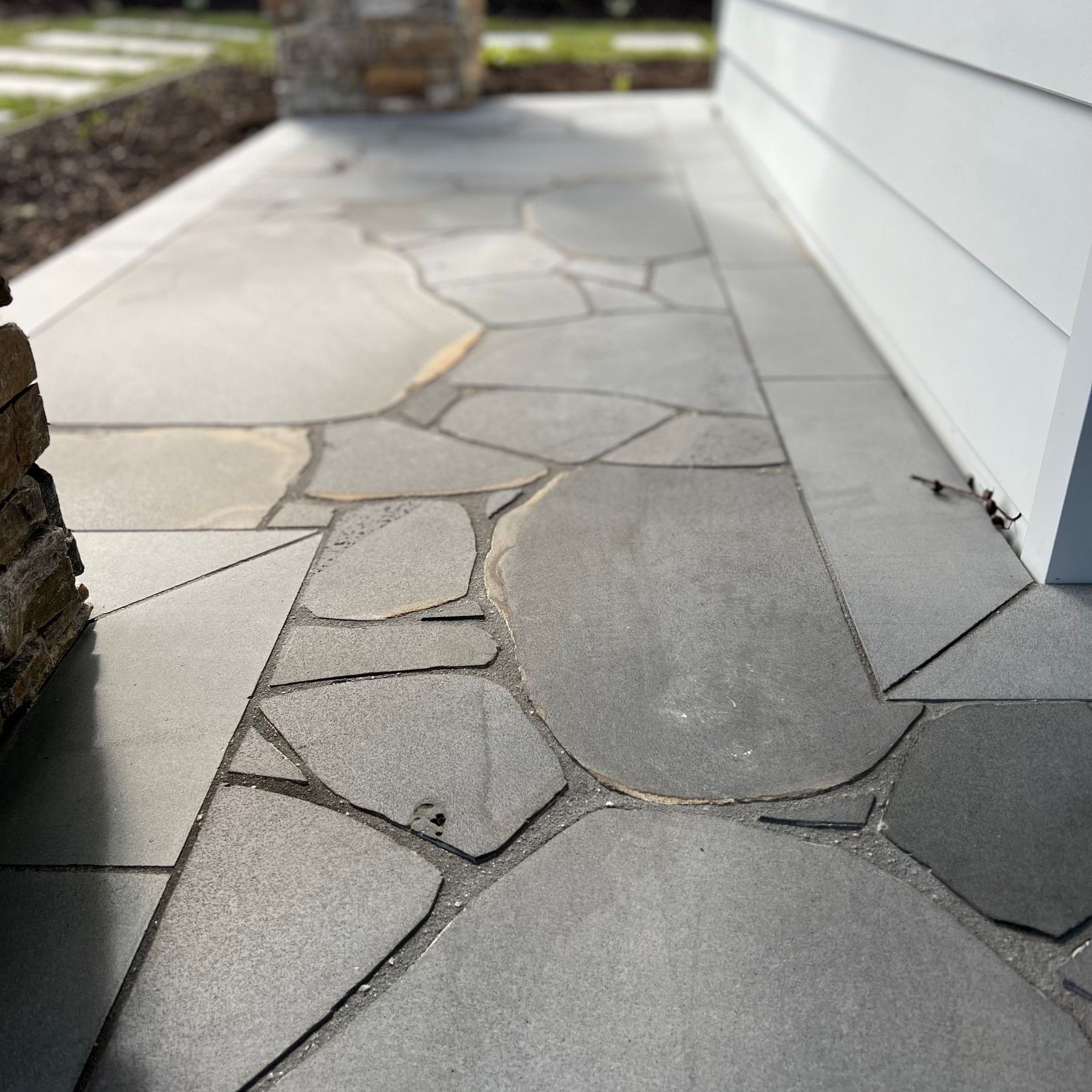 Bluestone Crazy Paving - Large Sizing gallery detail image