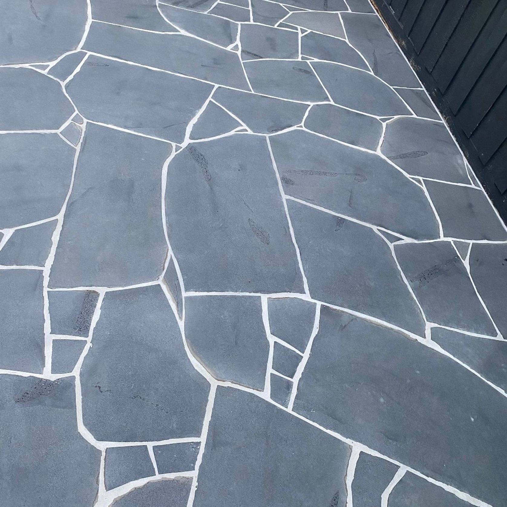 Bluestone Crazy Paving - Large Sizing gallery detail image