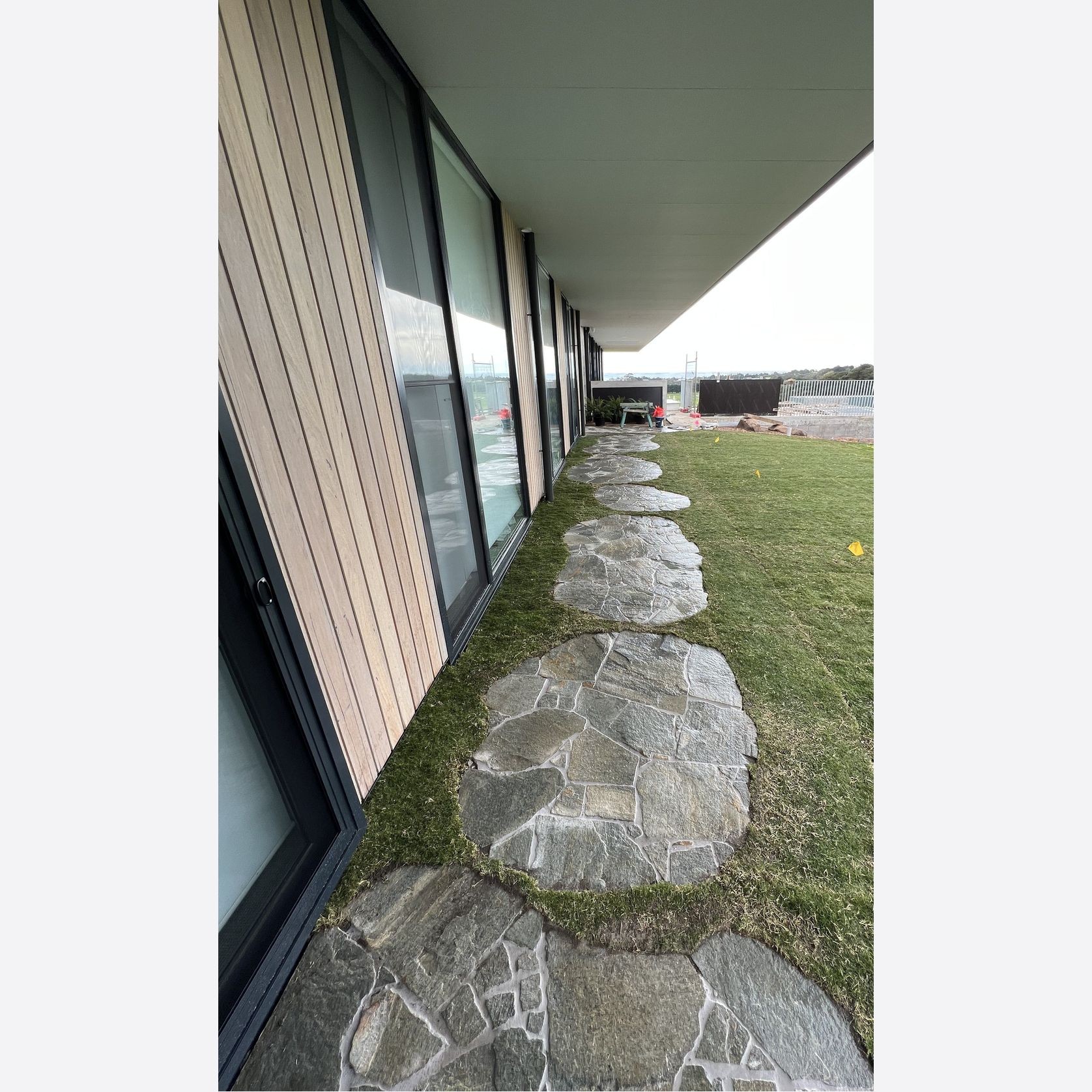 Euro Crazy Paving gallery detail image