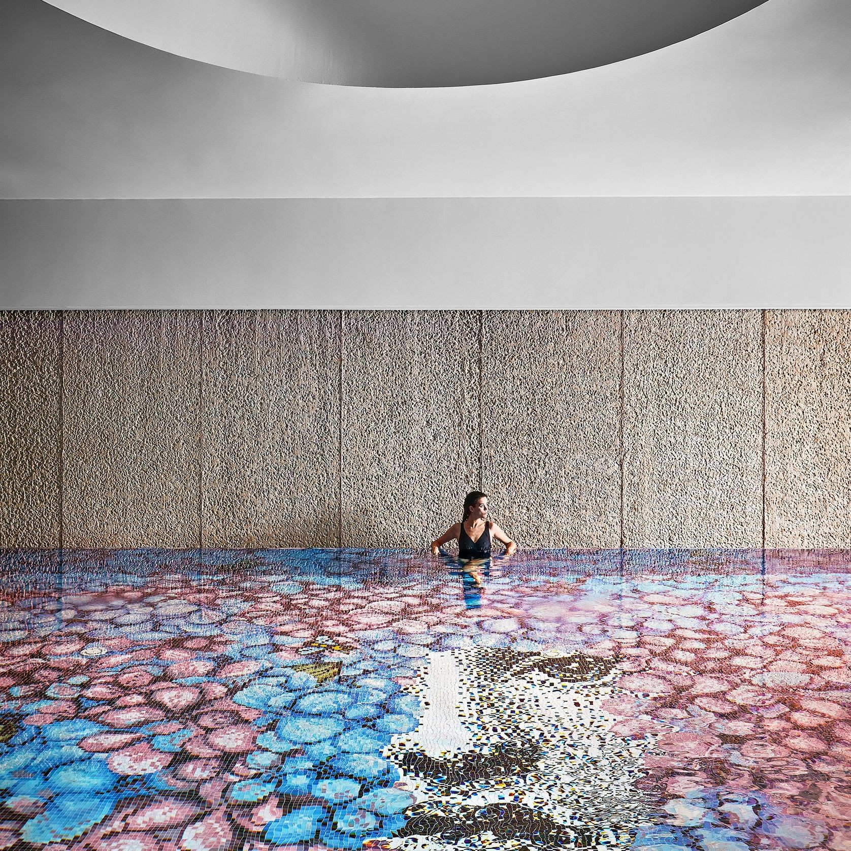 Bisazza Custom Glass Mosiac Pool Tiles gallery detail image