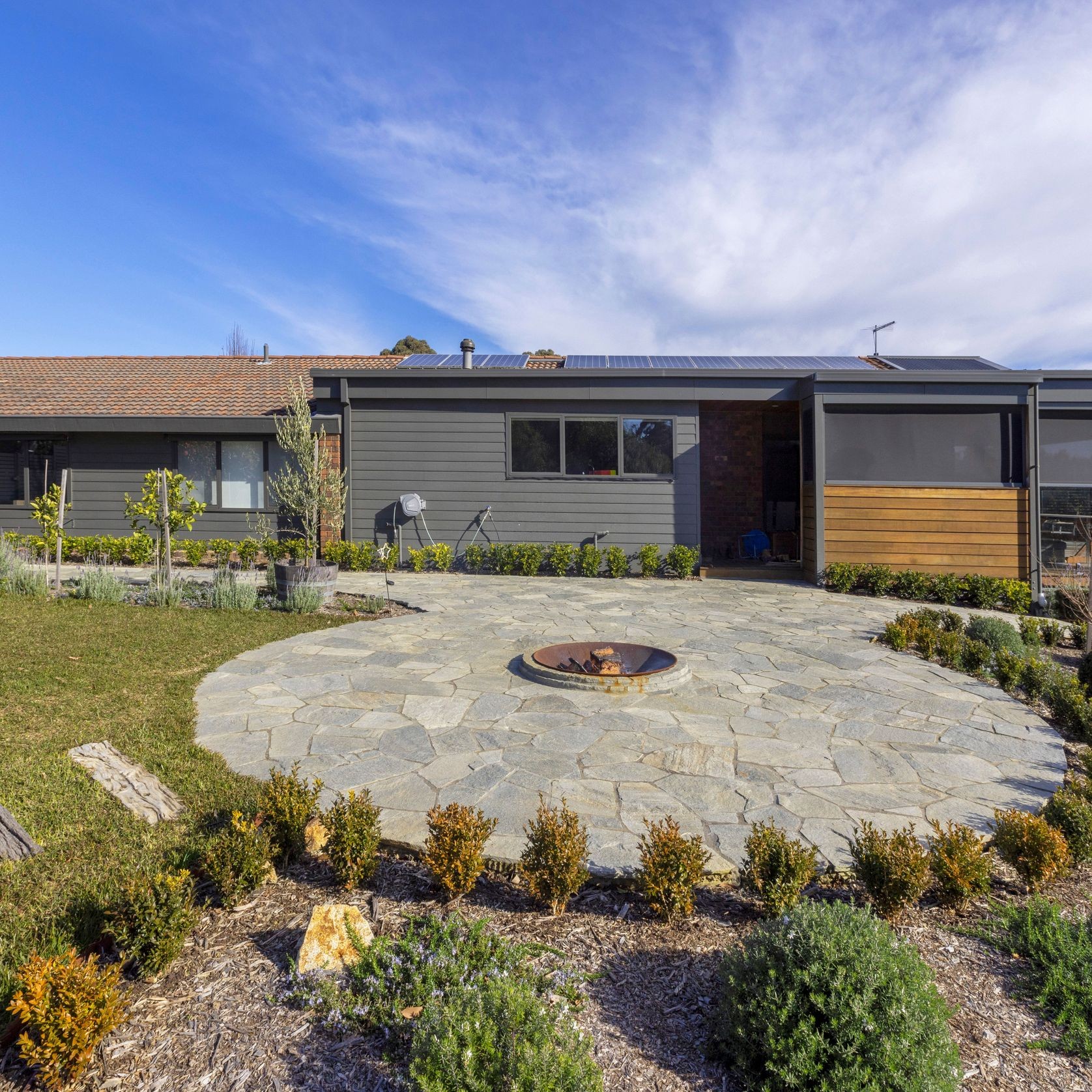 Euro Granite Crazy Paving gallery detail image