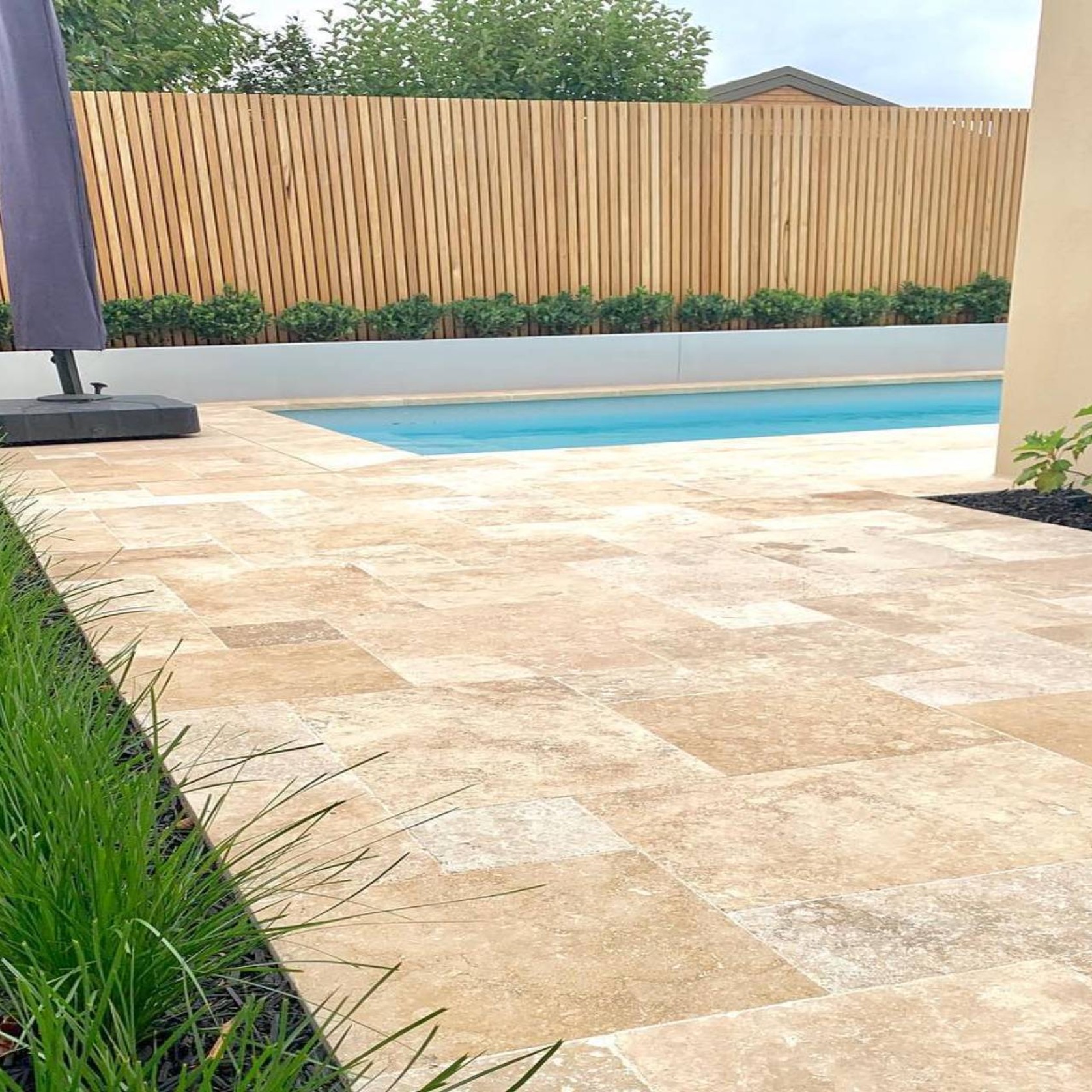 Classic Travertine Tumbled gallery detail image