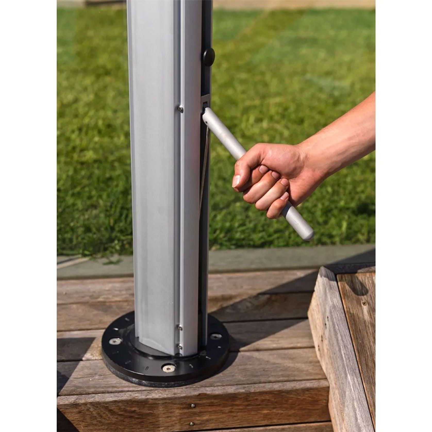 Eclipse 3.5m Square Cantilever Outdoor Umbrella gallery detail image