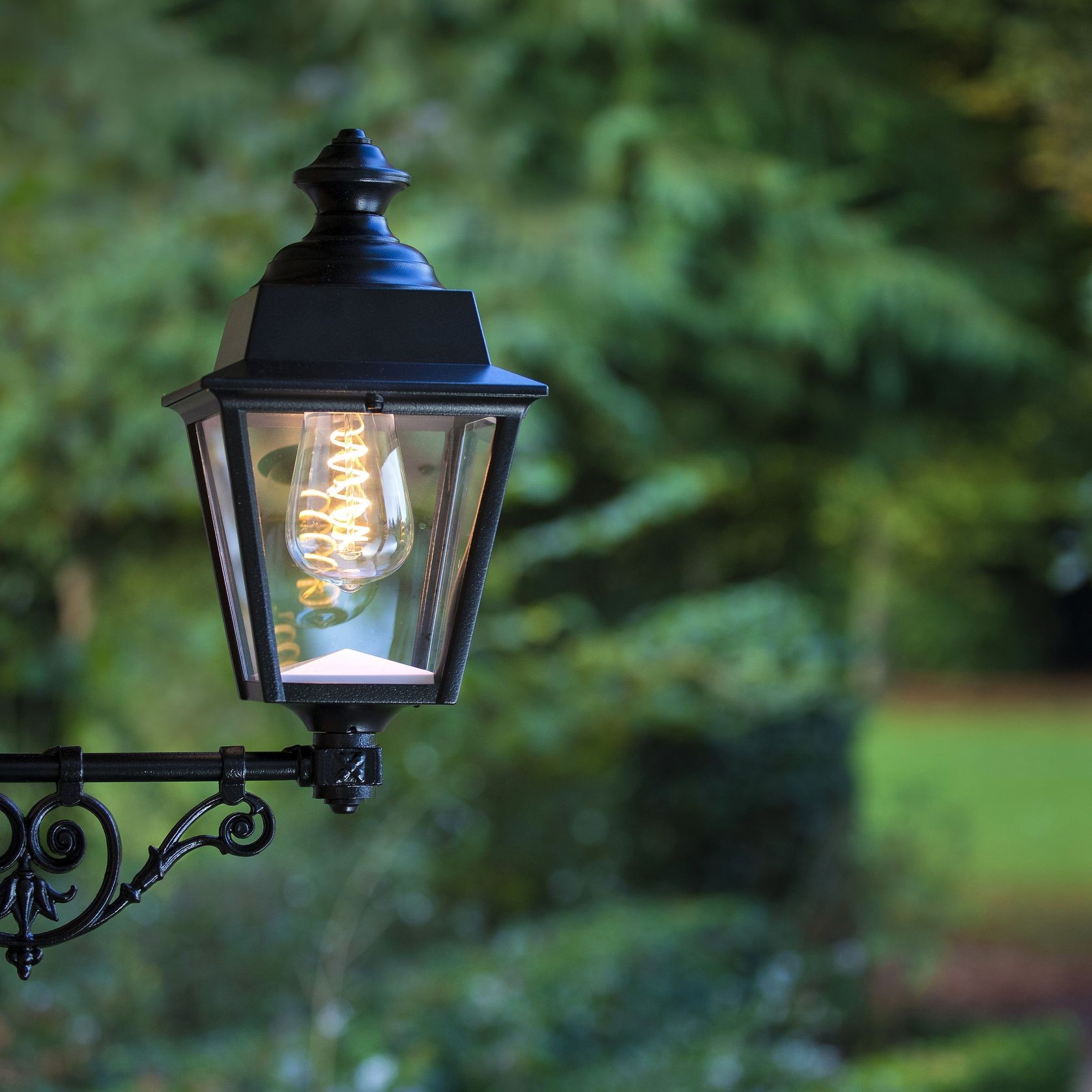 Chenonceau Model 5 | Wall Light gallery detail image